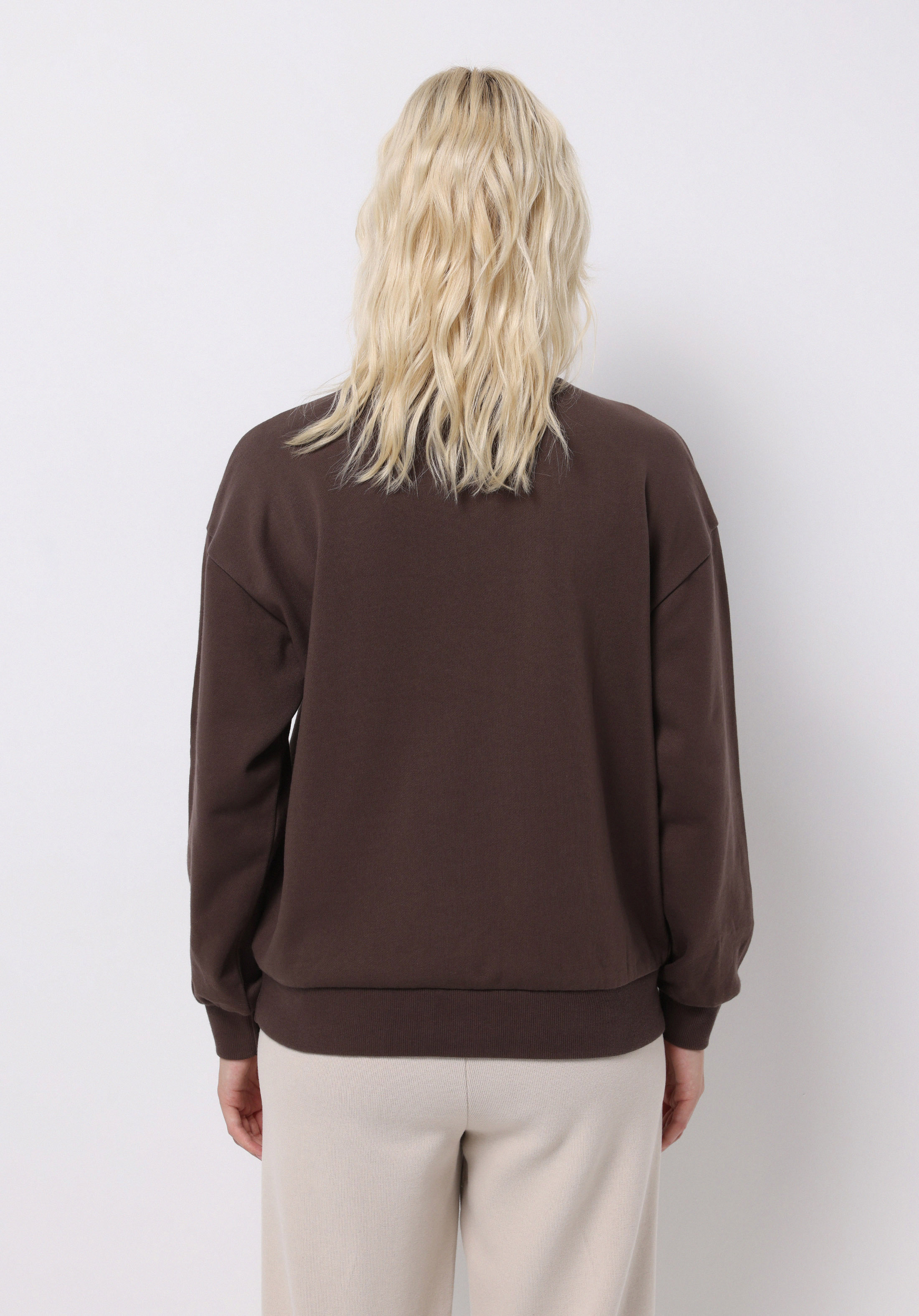 Regular Fit Yuvarlak Yaka Baskılı Kadın Kahverengi Sweatshirt