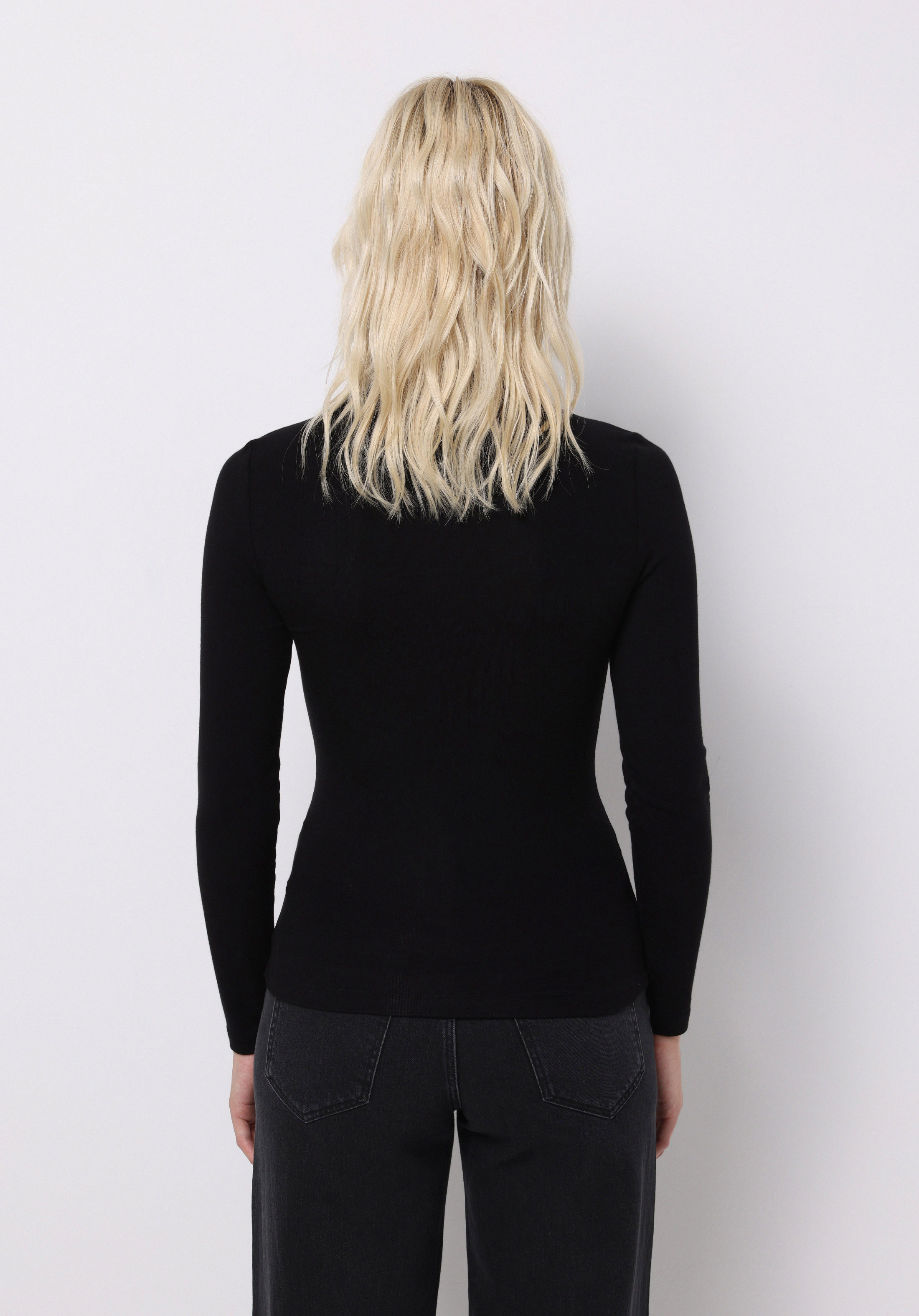 Slim Fit Balıkçı Yaka Düz Kadın Siyah Uzun Kol Tişört