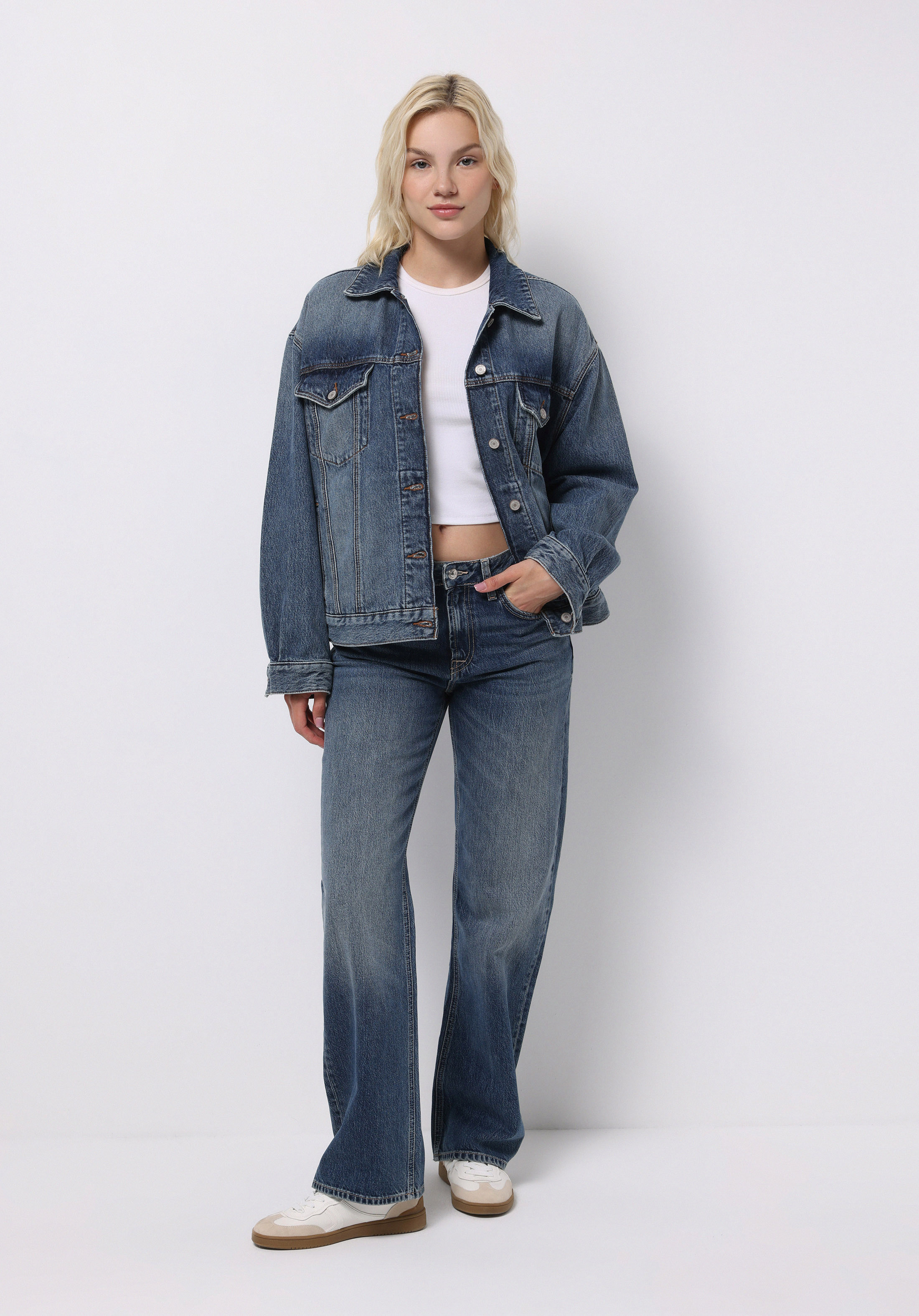 Oversize Fit Düğmeli Astarsız  Kadın Mavi Ceket