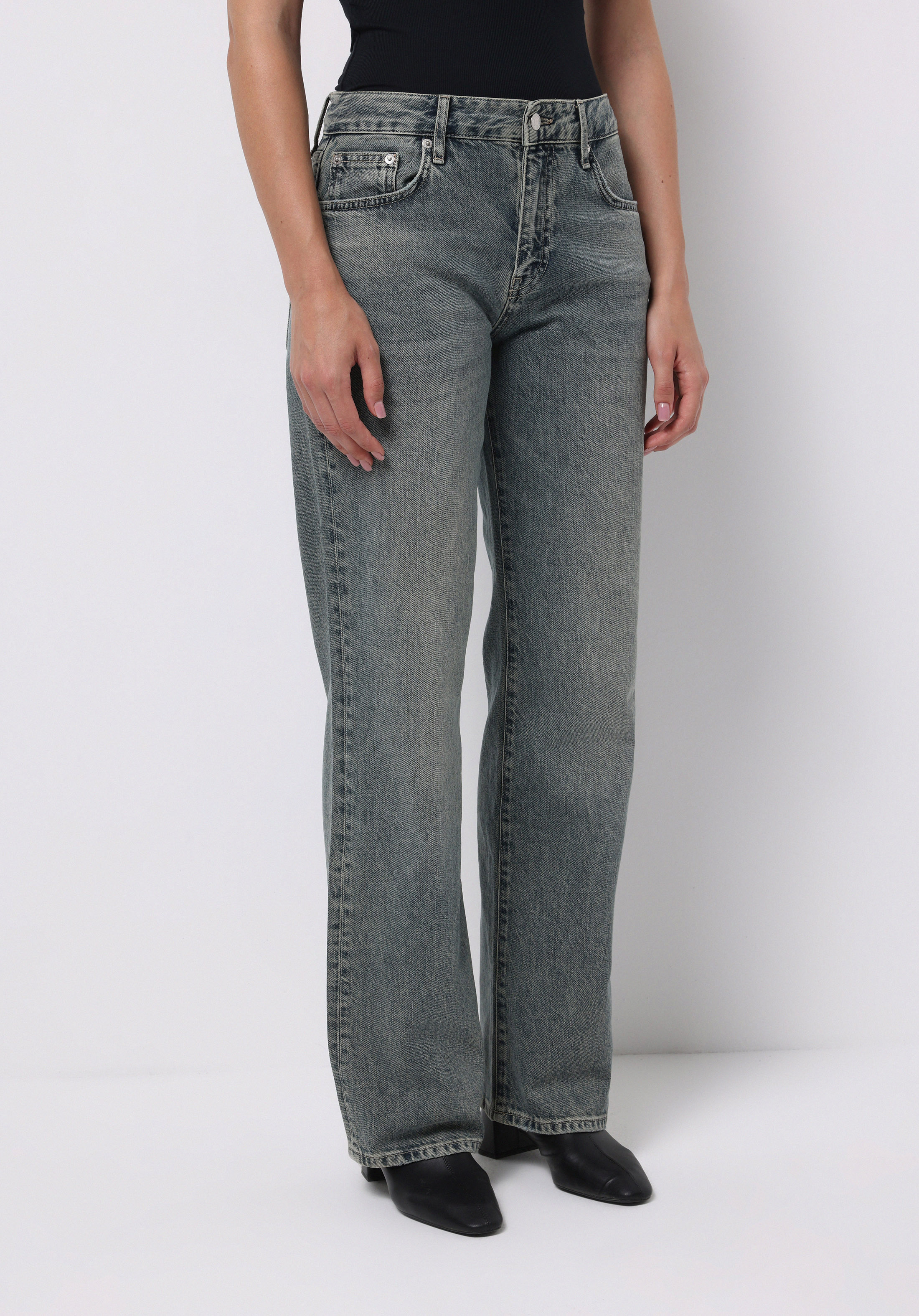 Straight Fit   Kadın İndigo Jean Pantolon