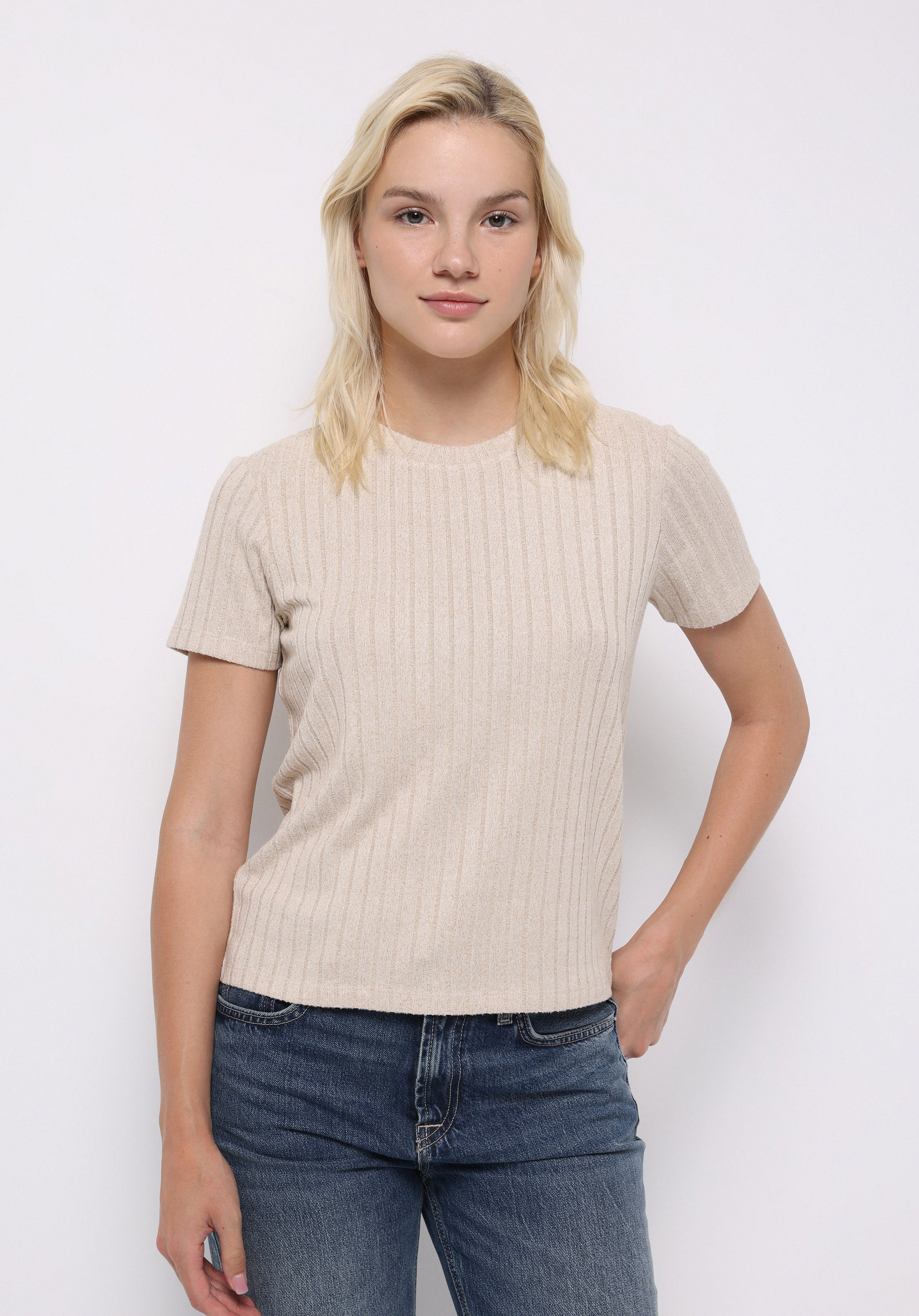 Regular Fit Yuvarlak Yaka Düz Kadın Bej Kısa Kol Tişört