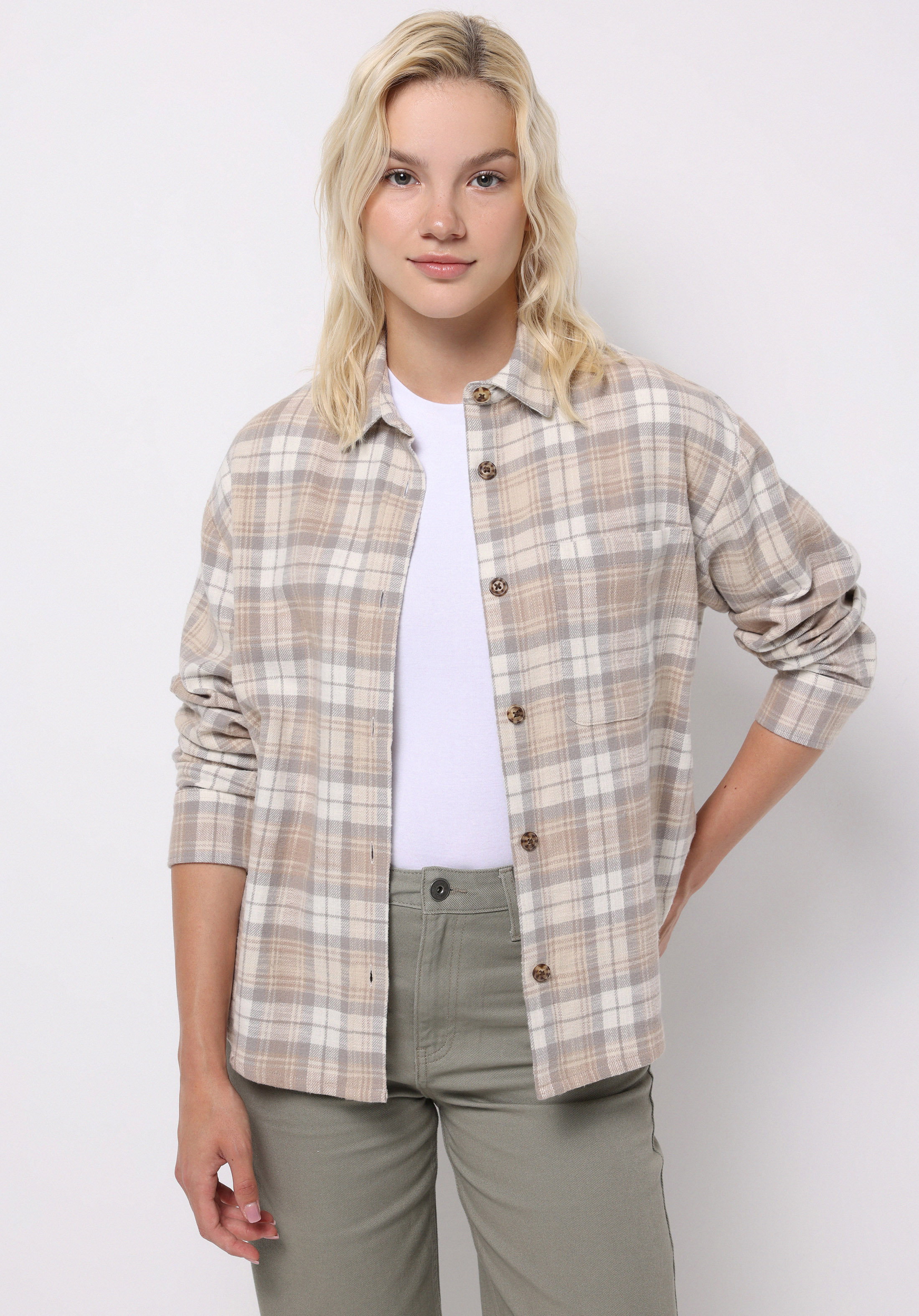 Regular Fit Shirt Neck Ekoseli Kadın Bej Uzun Kol Gömlek