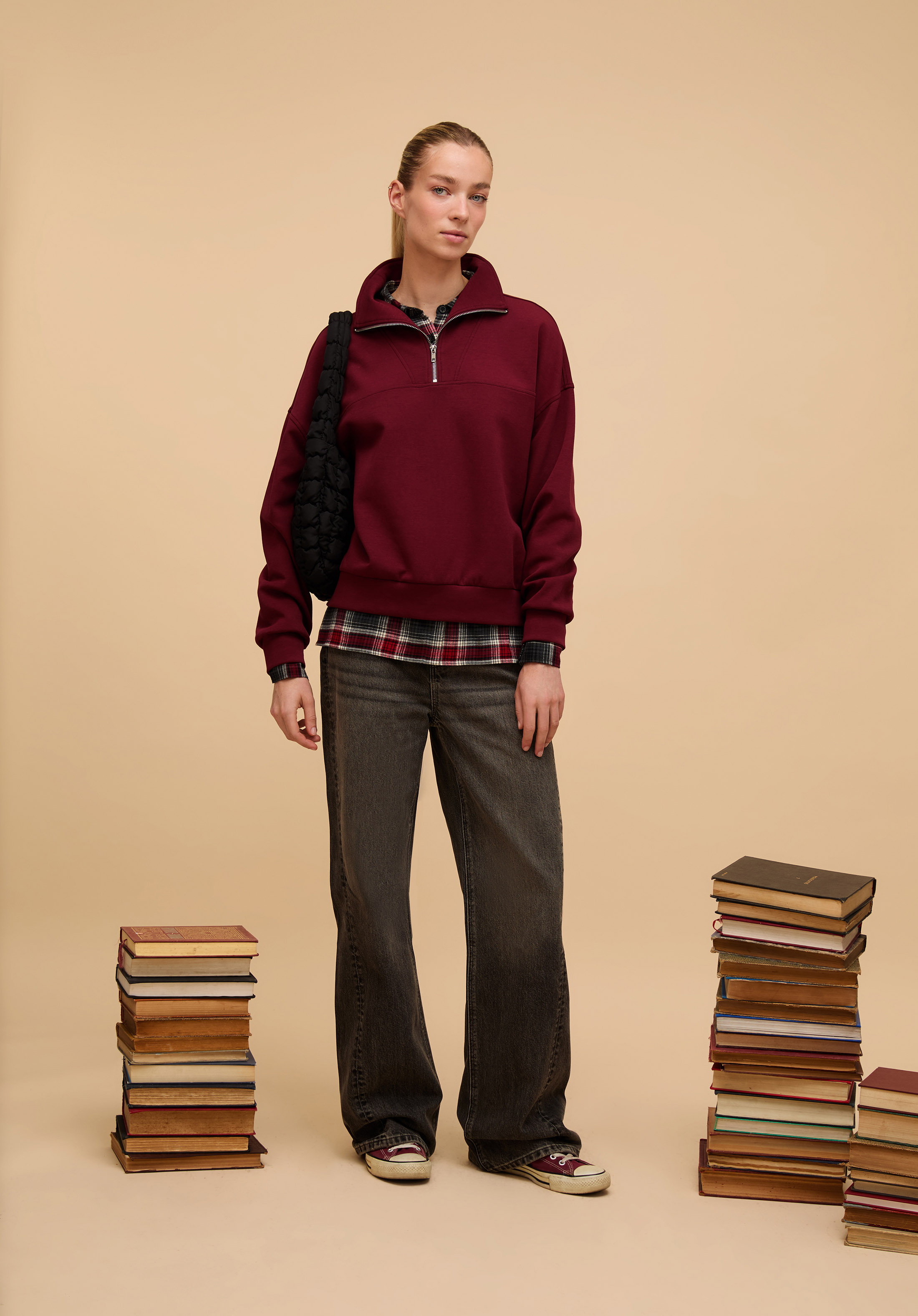 Regular Fit Fermuarlı Düz Kadın Bordo Sweatshirt