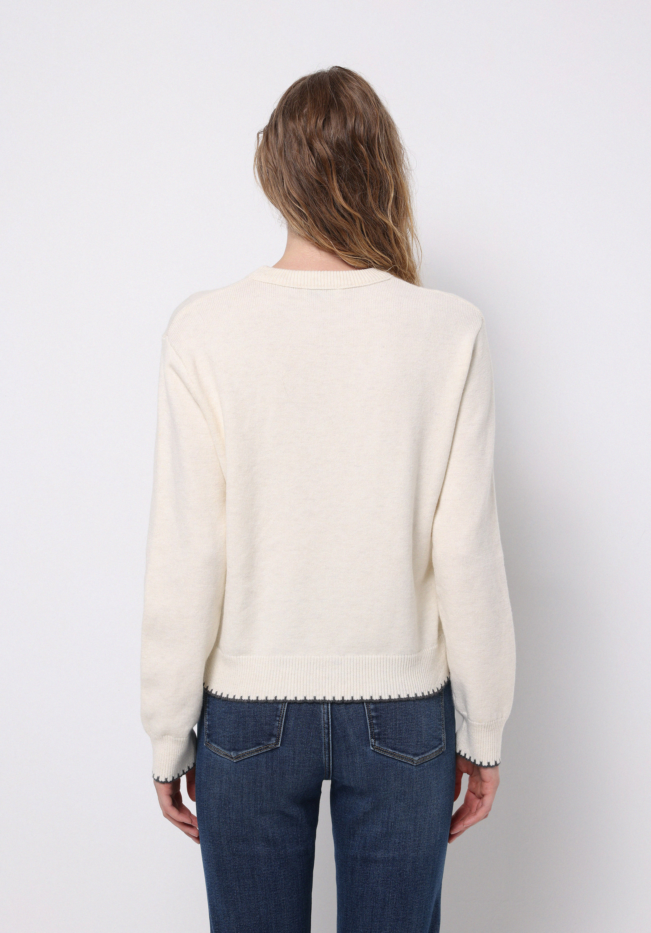 Regular Fit Yuvarlak Yaka Düz Kadın Ekru Kazak