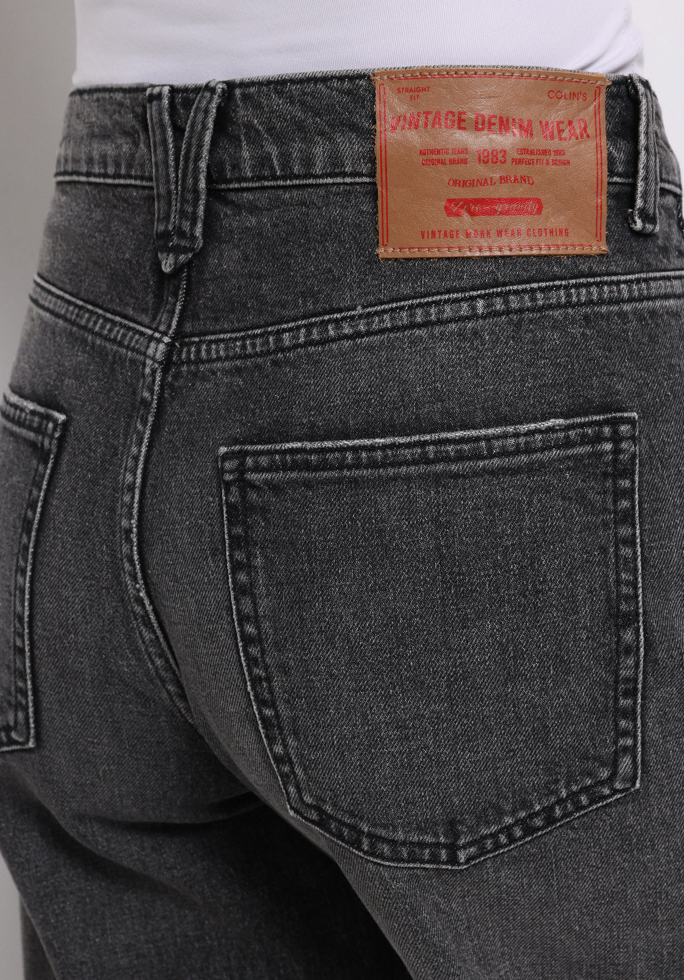 Loose Fit Düşük Bel Daralan Paça Kadın Siyah Jean Pantolon