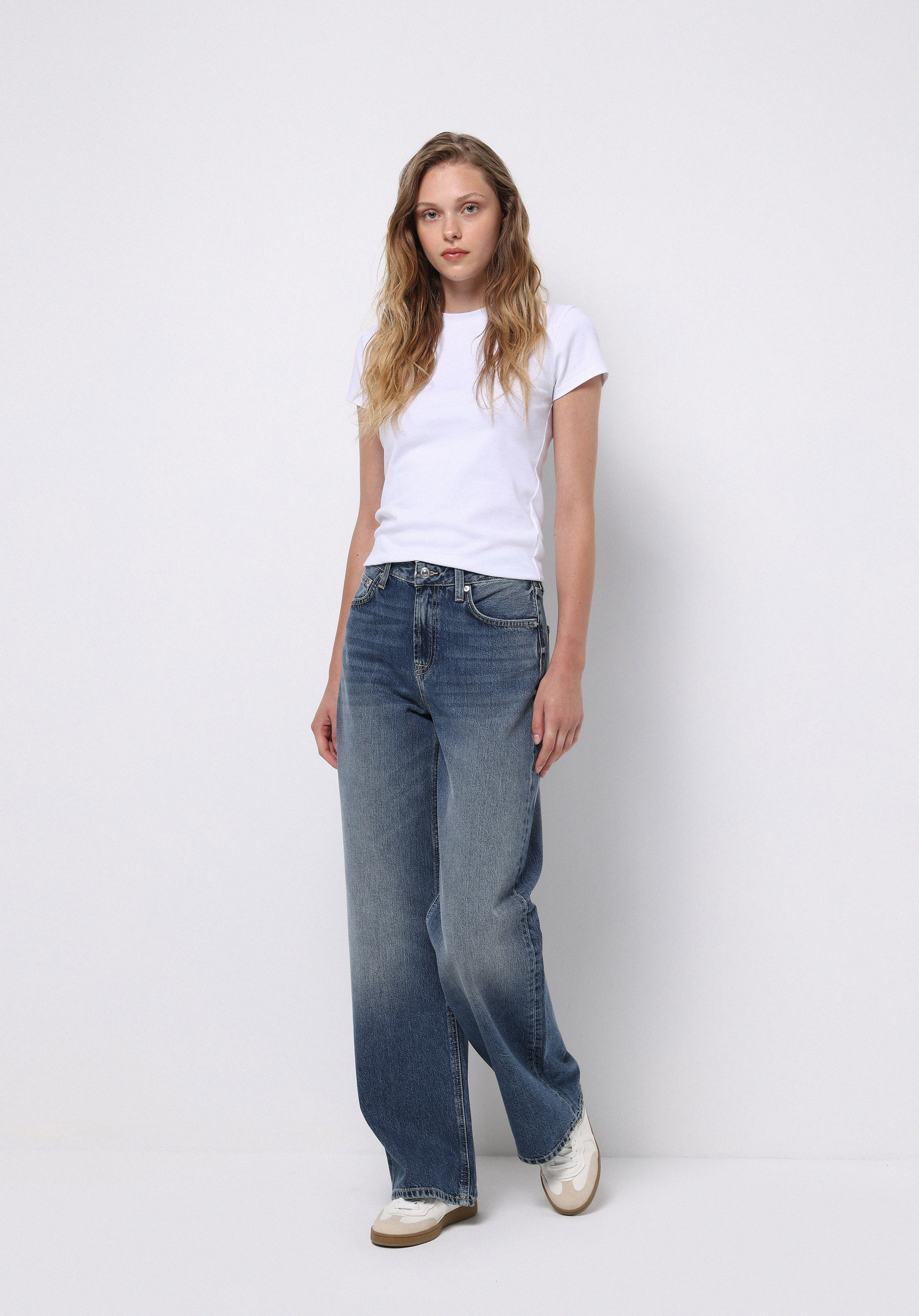 Regular Fit   Kadın Denim Jean Pantolon