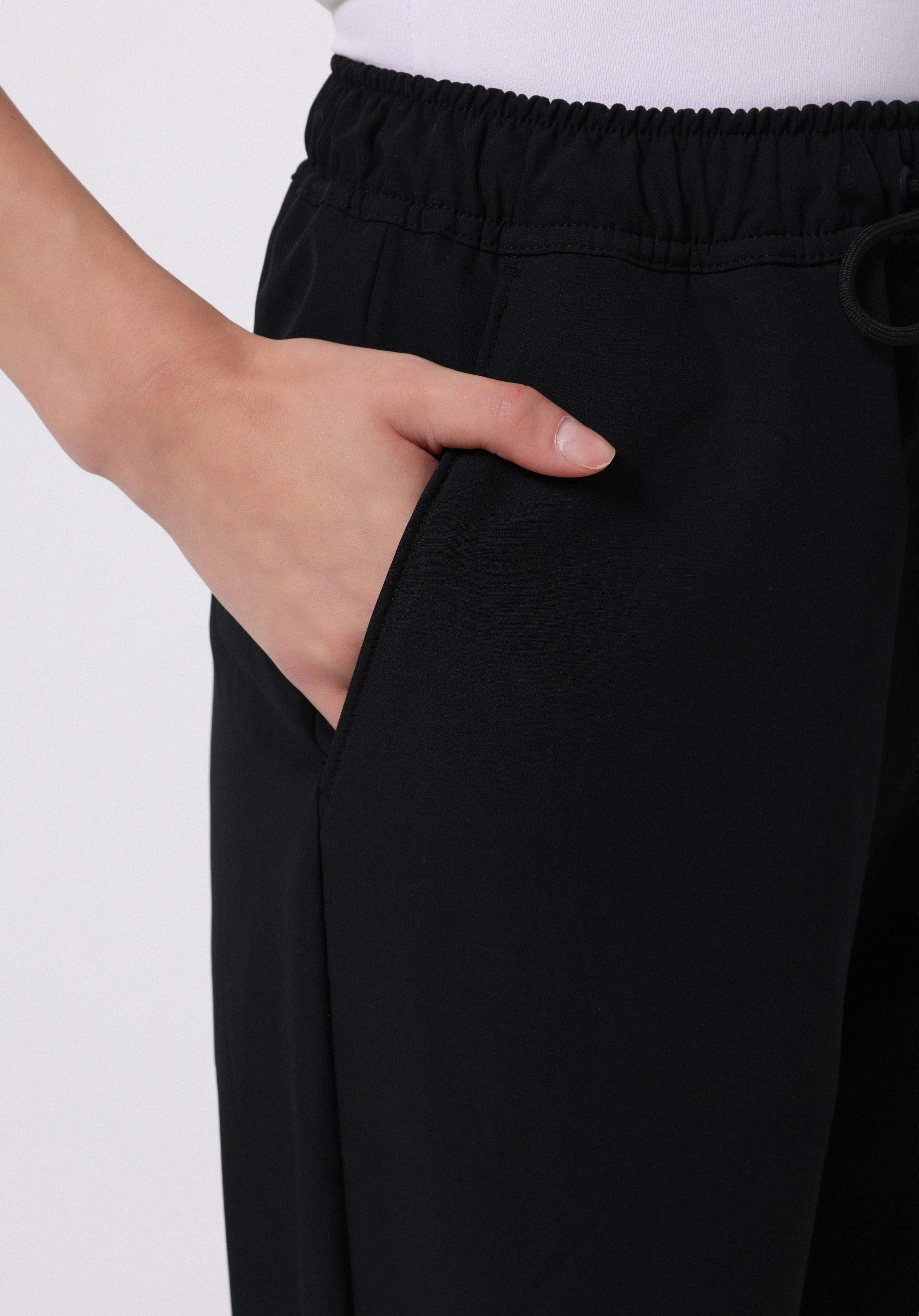 Regular Fit Düşük Bel Geniş Paça Kadın Siyah  Pantolon