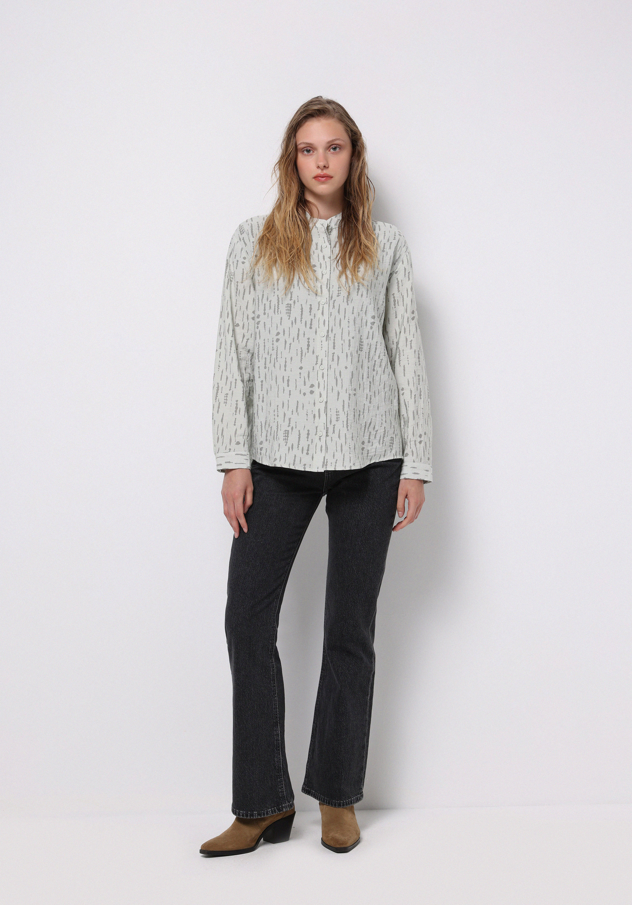 Regular Fit Hakim Yaka Baskılı Kadın Yeşil Uzun Kol Gömlek