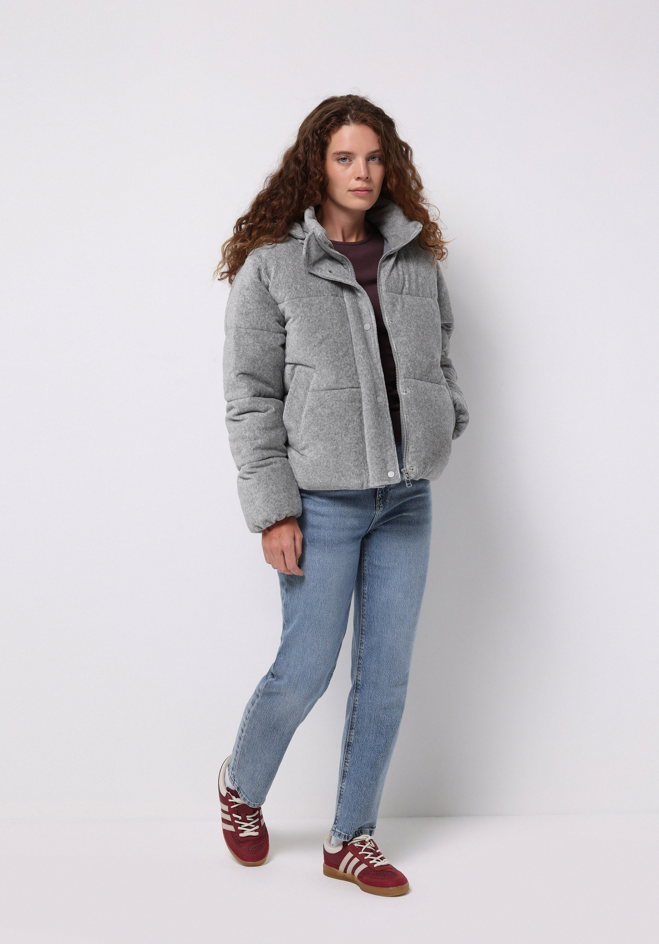 Regular Fit Kapüşonlu Fermuarlı Astarlı  Kadın Gri Mont