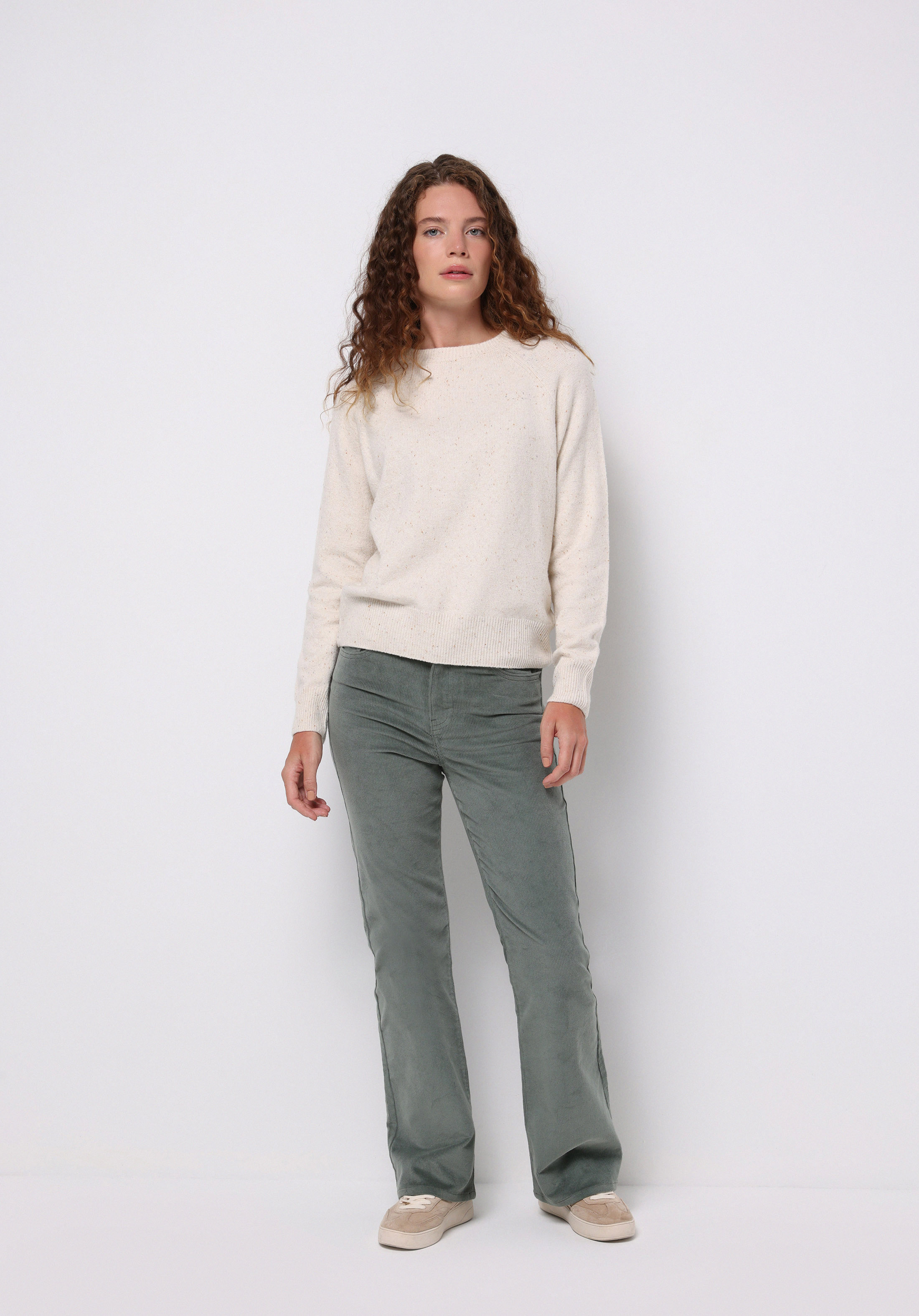 Regular Fit Yuvarlak Yaka Düz Kadın Ekru Kazak