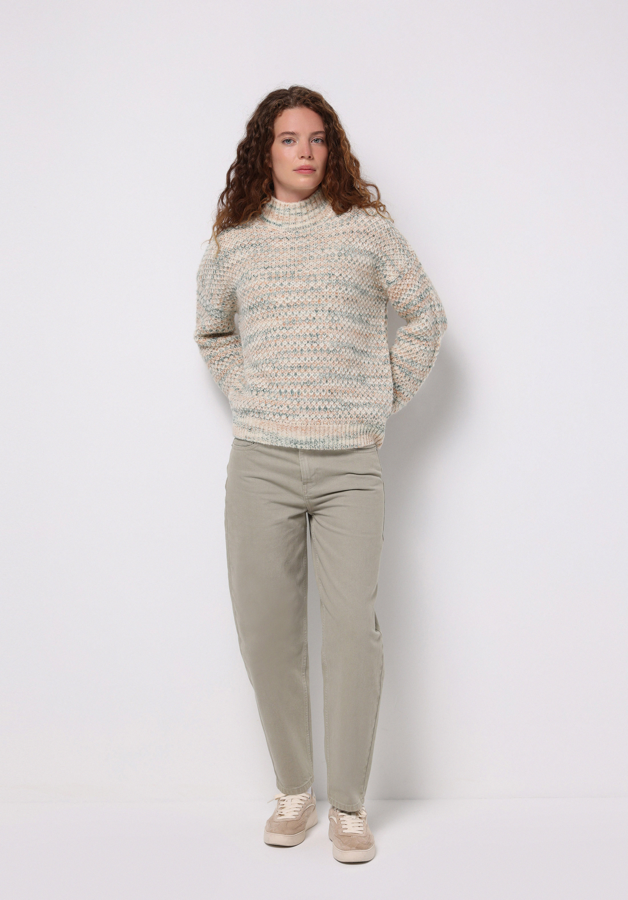 Regular Fit Yuvarlak Yaka Düz Kadın Çok Renkli Kazak