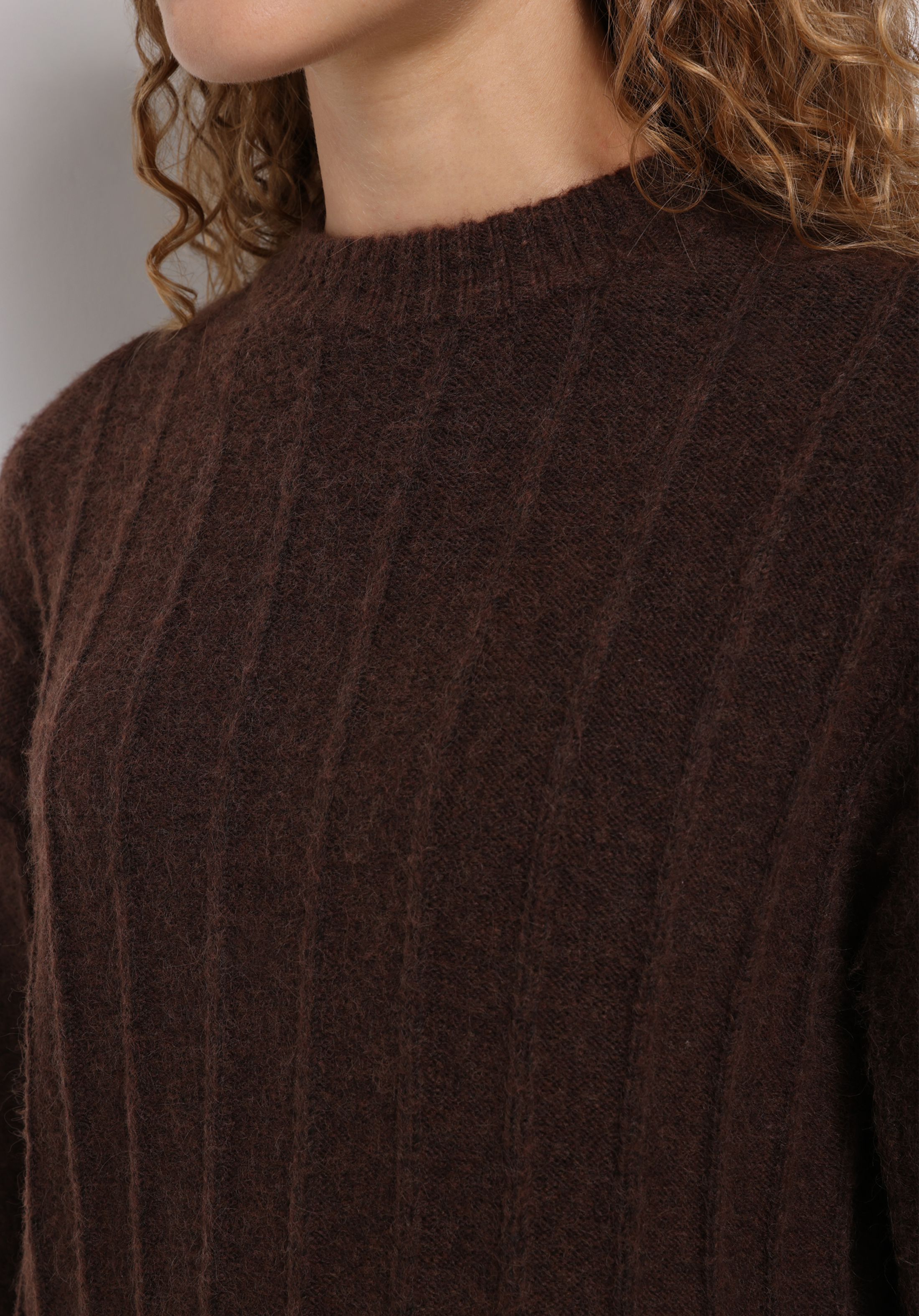 Regular Fit Yarım Balıkçı Yaka Düz Kadın Kahverengi Kazak