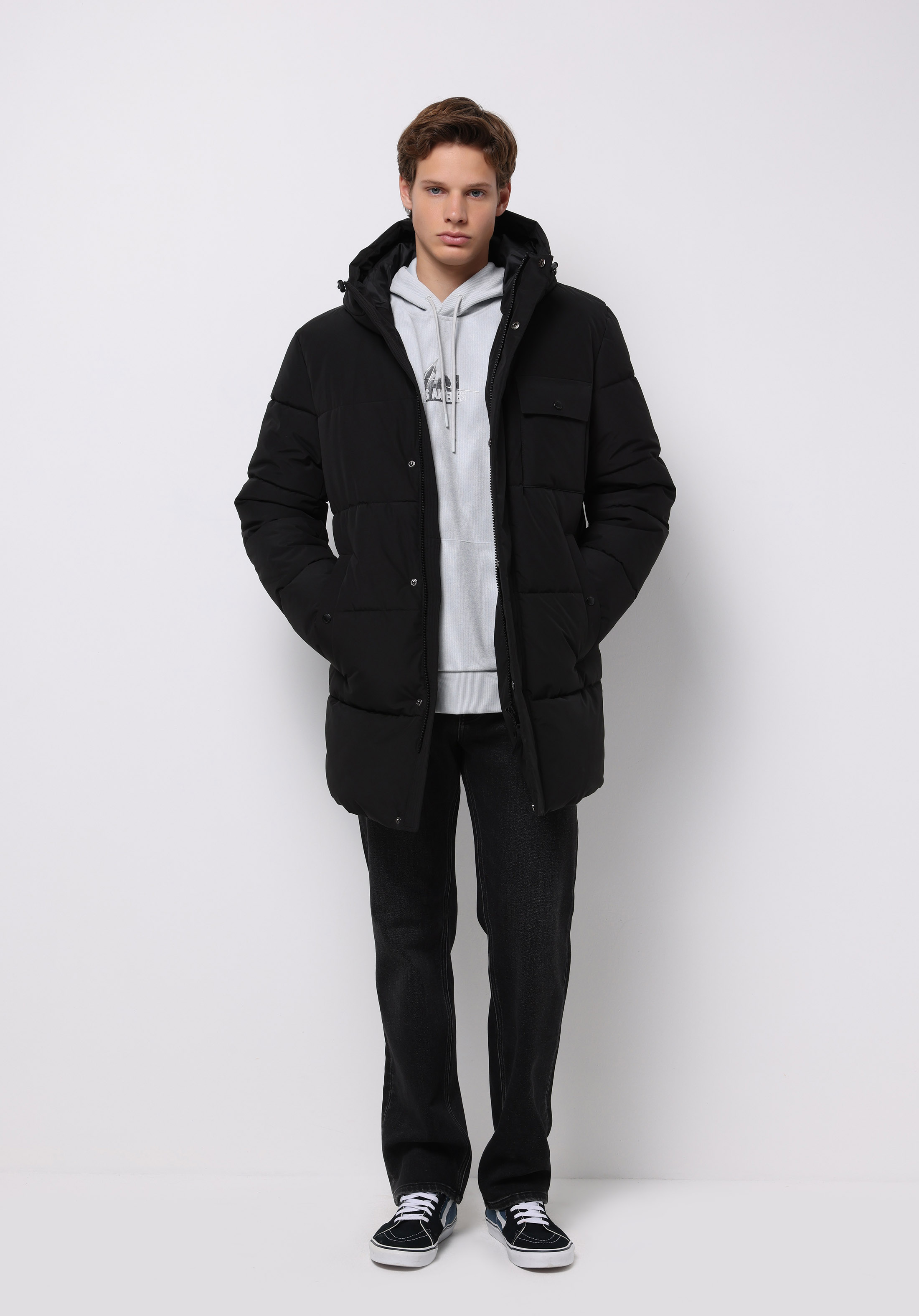 Regular Fit     Erkek Siyah Kaban