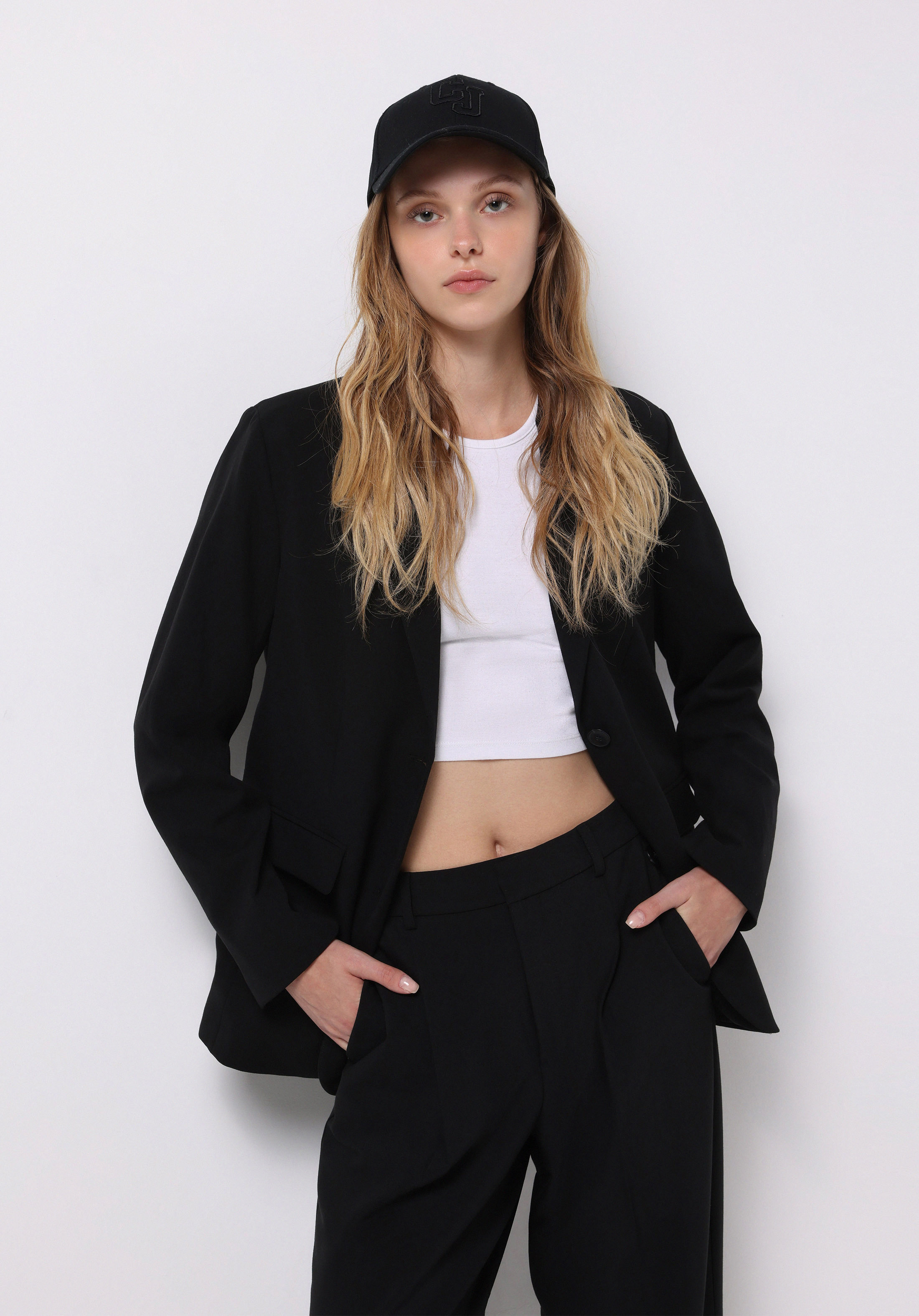 Regular Fit    Kadın Siyah Ceket