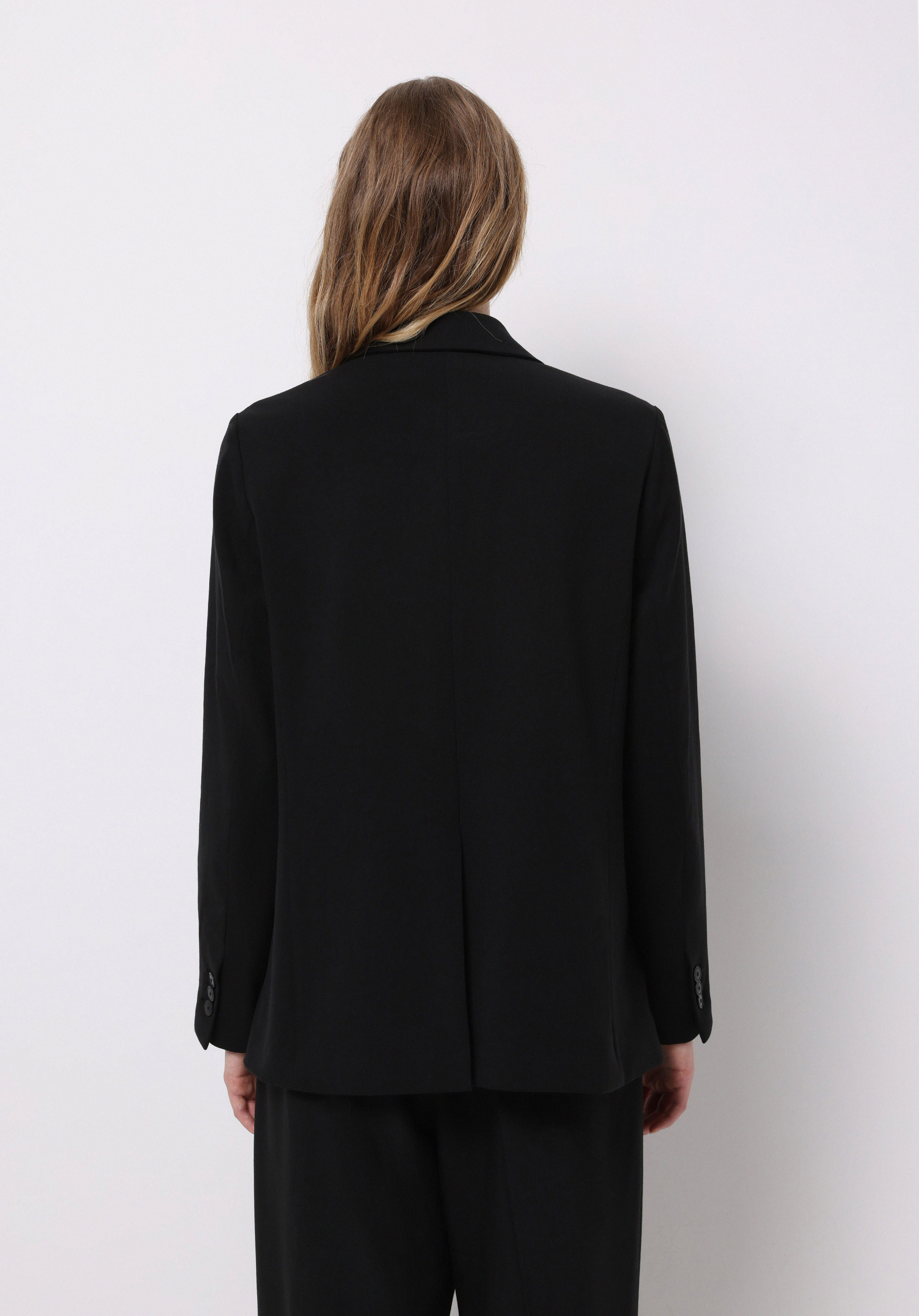 Regular Fit    Kadın Siyah Ceket