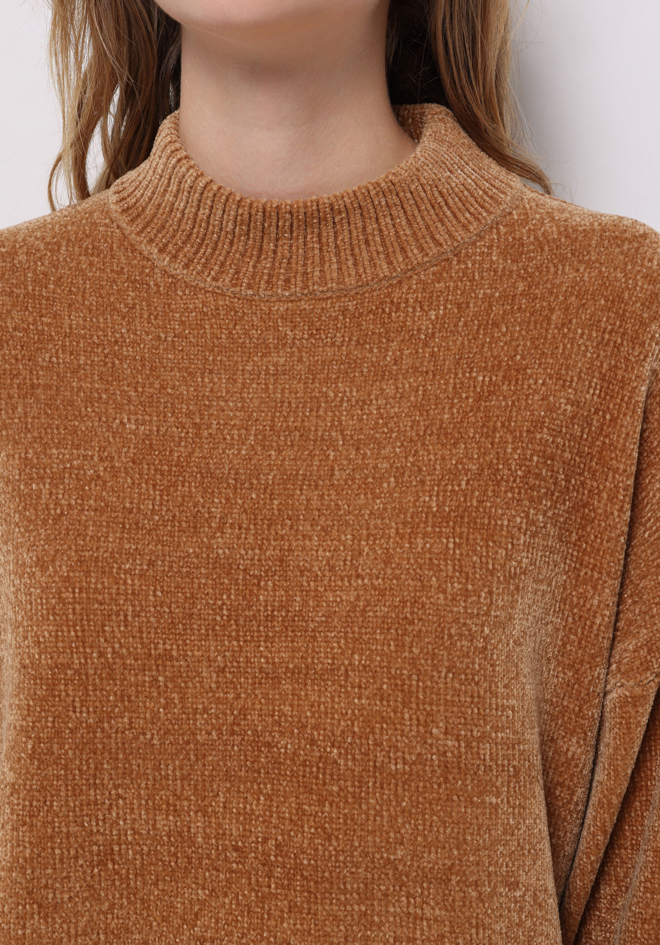 Regular Fit Yuvarlak Yaka Düz Kadın Bej Kazak