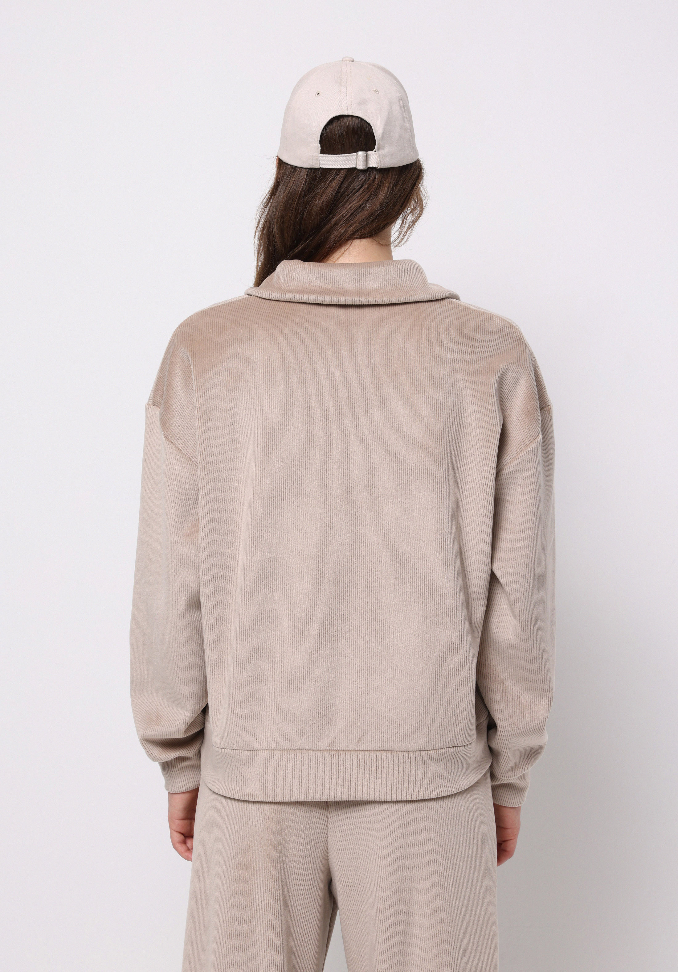 Regular Fit Polo Yaka Kadın Sweatshirt