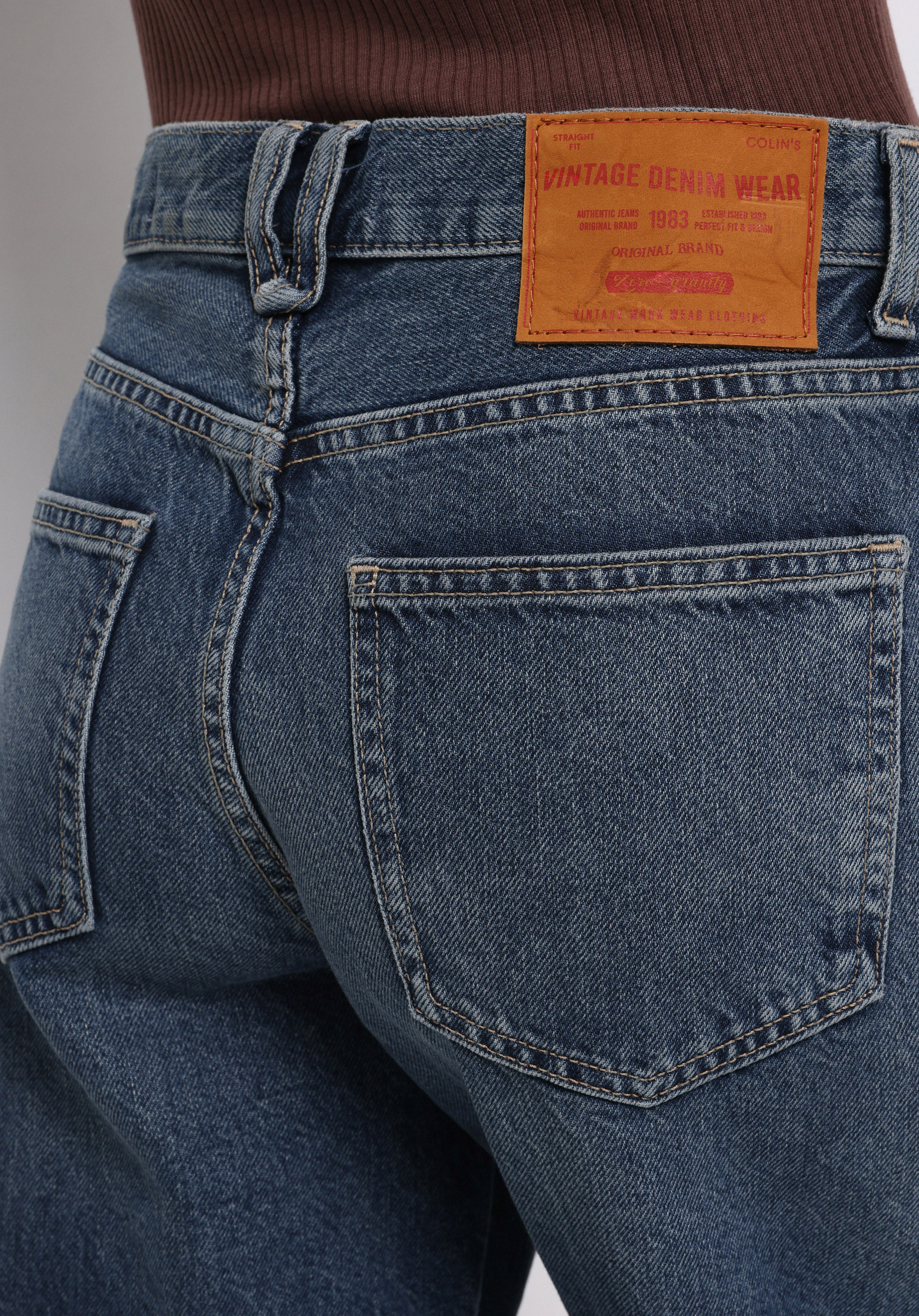 Loose Fit Yüksel Bel Daralan Paça Kadın İndigo Jean Pantolon