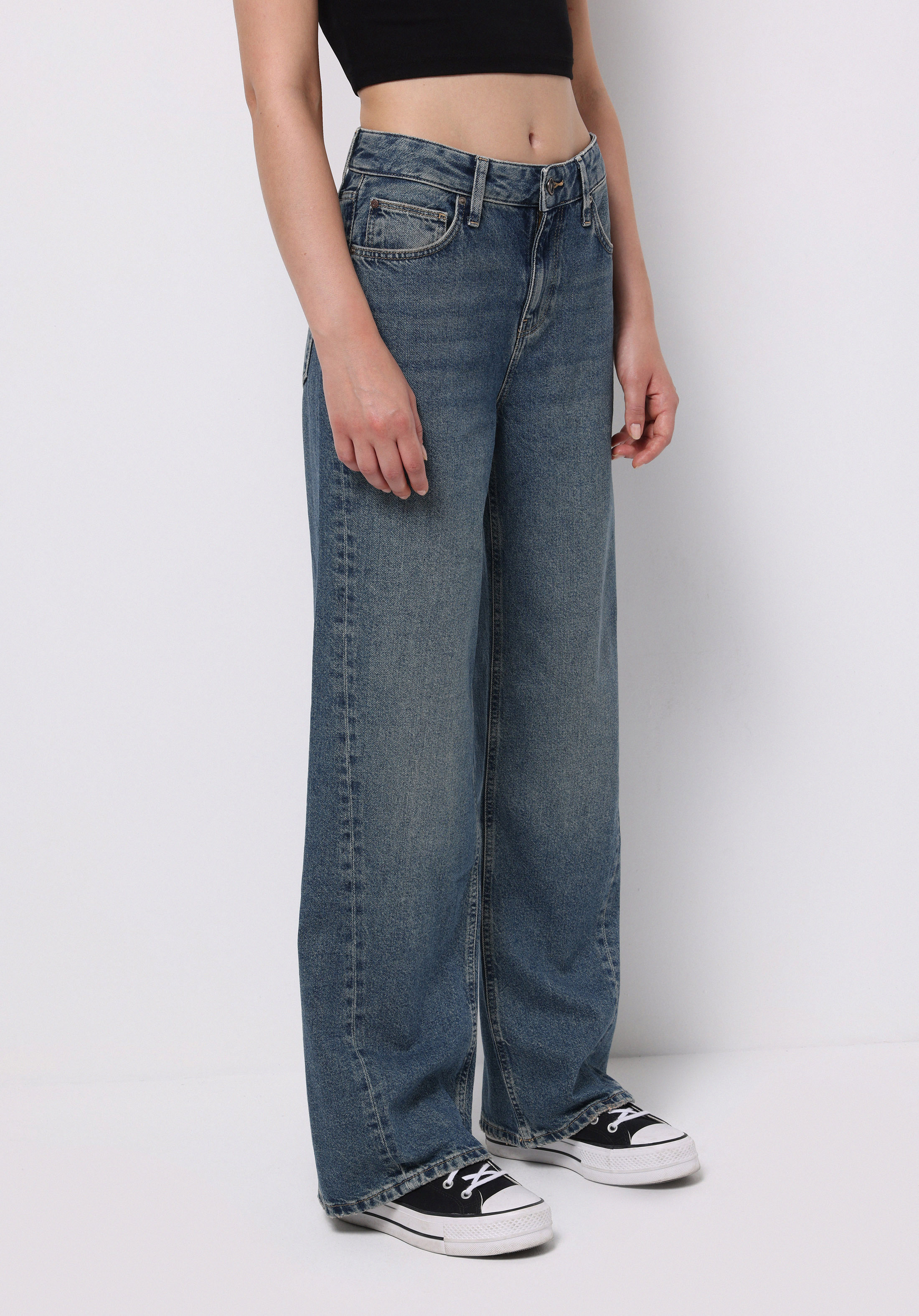 Regular Fit Yüksel Bel Geniş Paça Kadın Siyah Jean Pantolon