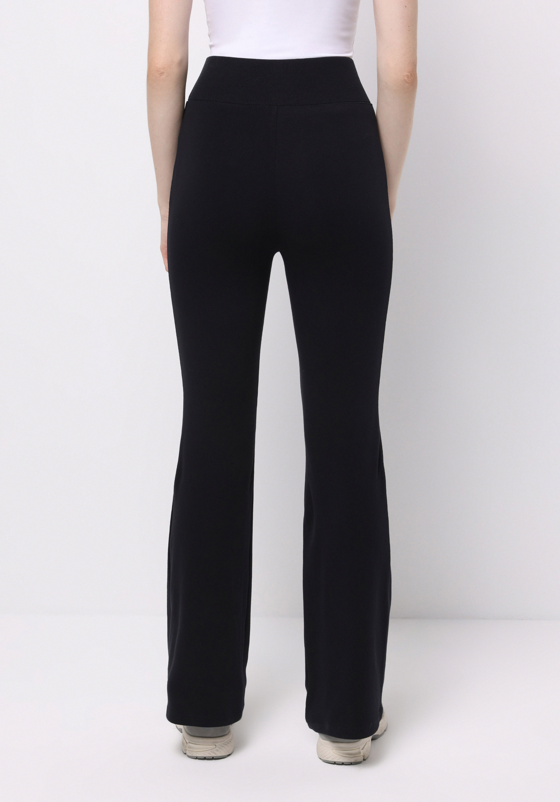 Slim Fit   Kadın Siyah Örme Tayt