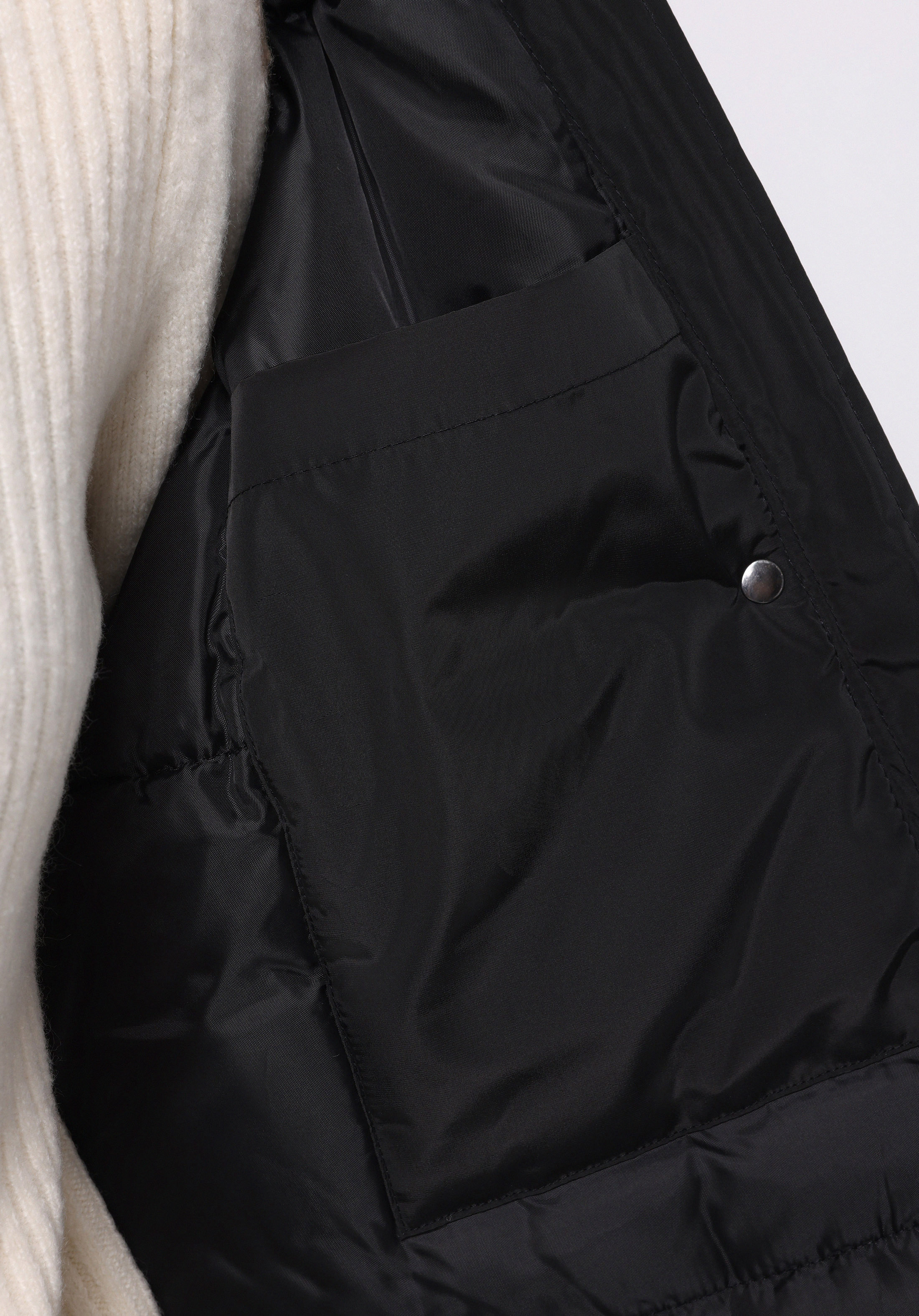 Regular Fit Kapüşonlu Fermuarlı Astarlı Suya Dayanıklı Kadın Siyah Kaban