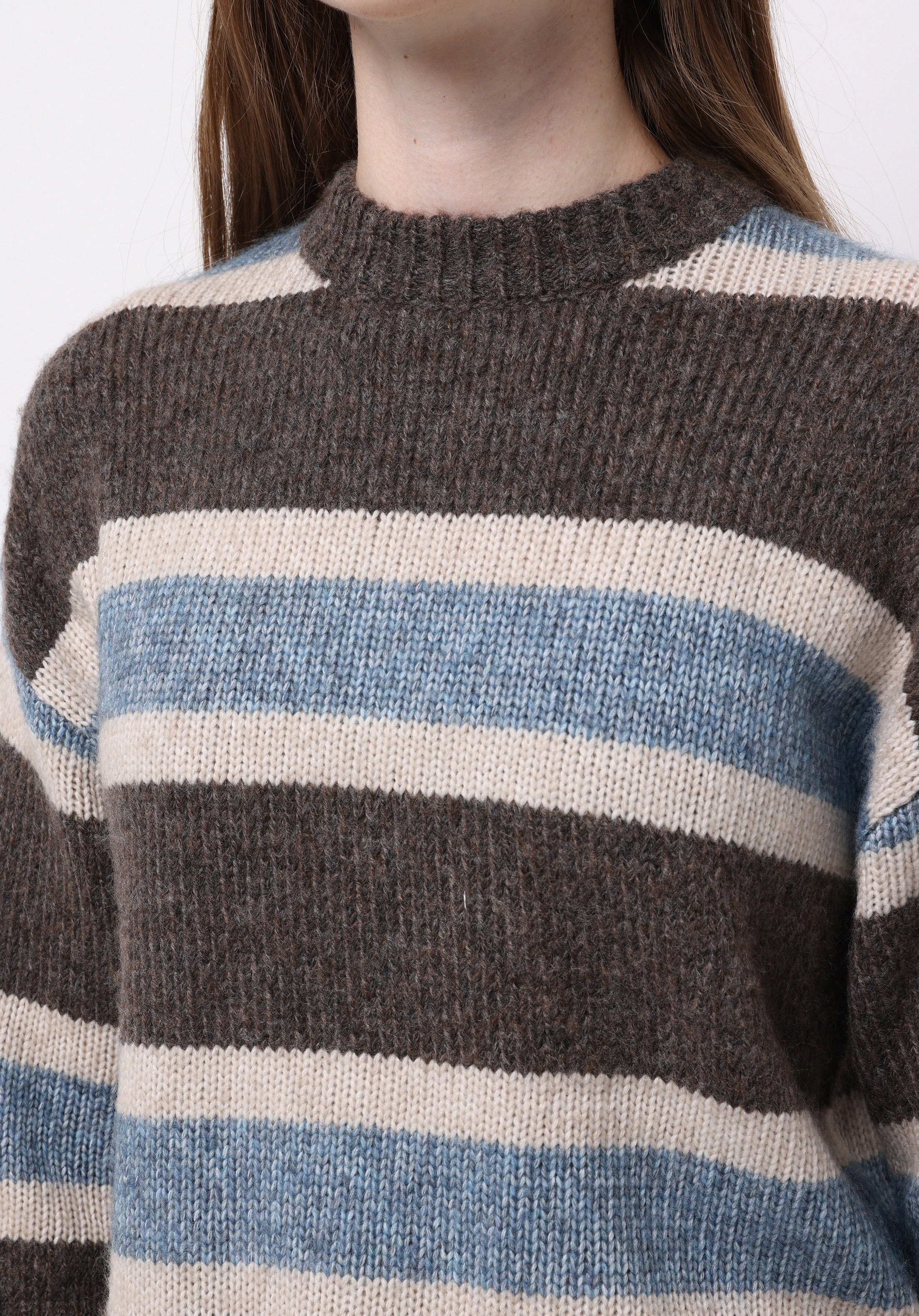 Regular Fit Yuvarlak Yaka Çizgili Kadın Kahverengi Kazak