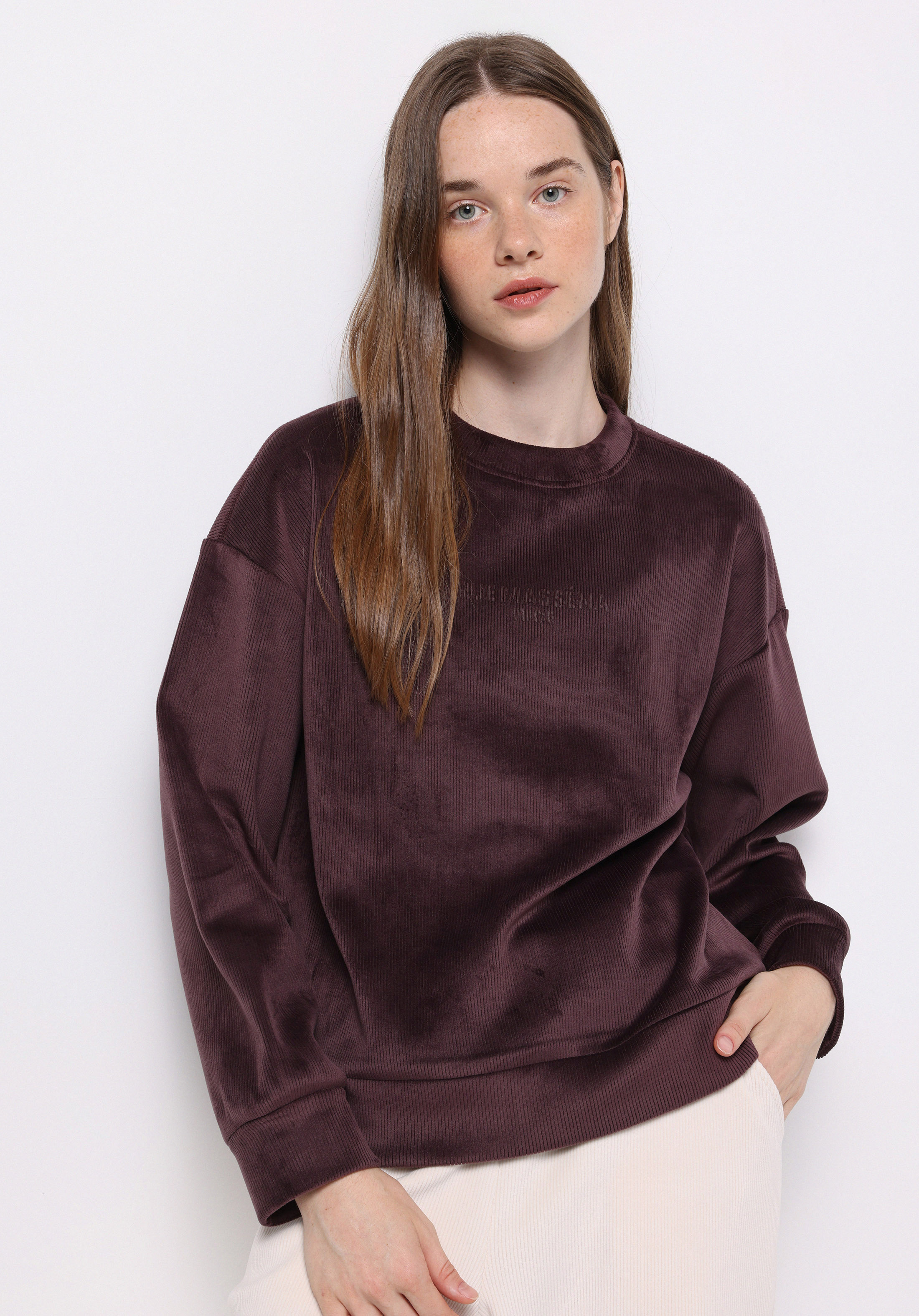 Regular Fit Yuvarlak Yaka Sloganlı Kadın Mor Sweatshirt