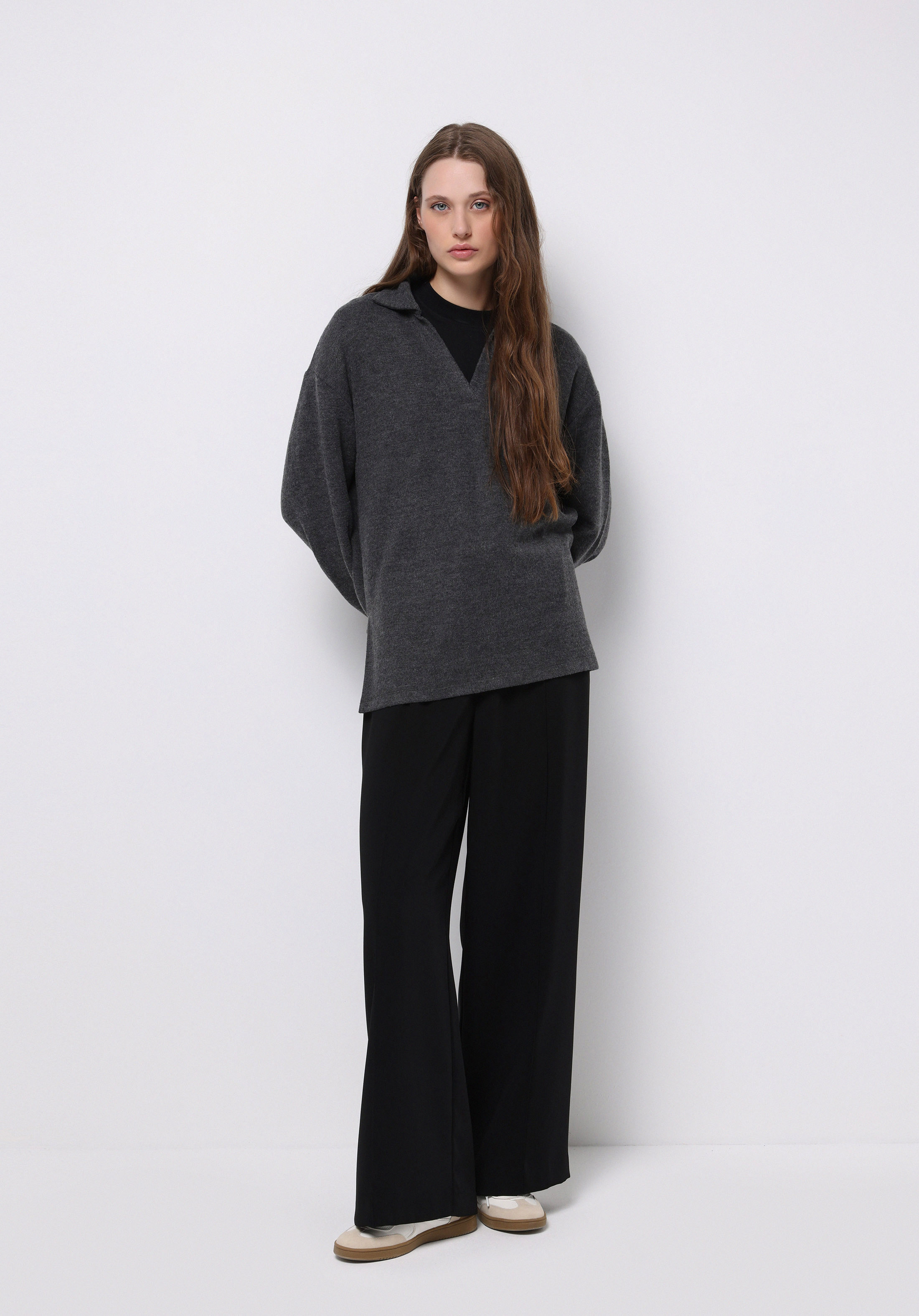 Regular Fit Polo Yaka Düz Kadın Antrasit Tişört