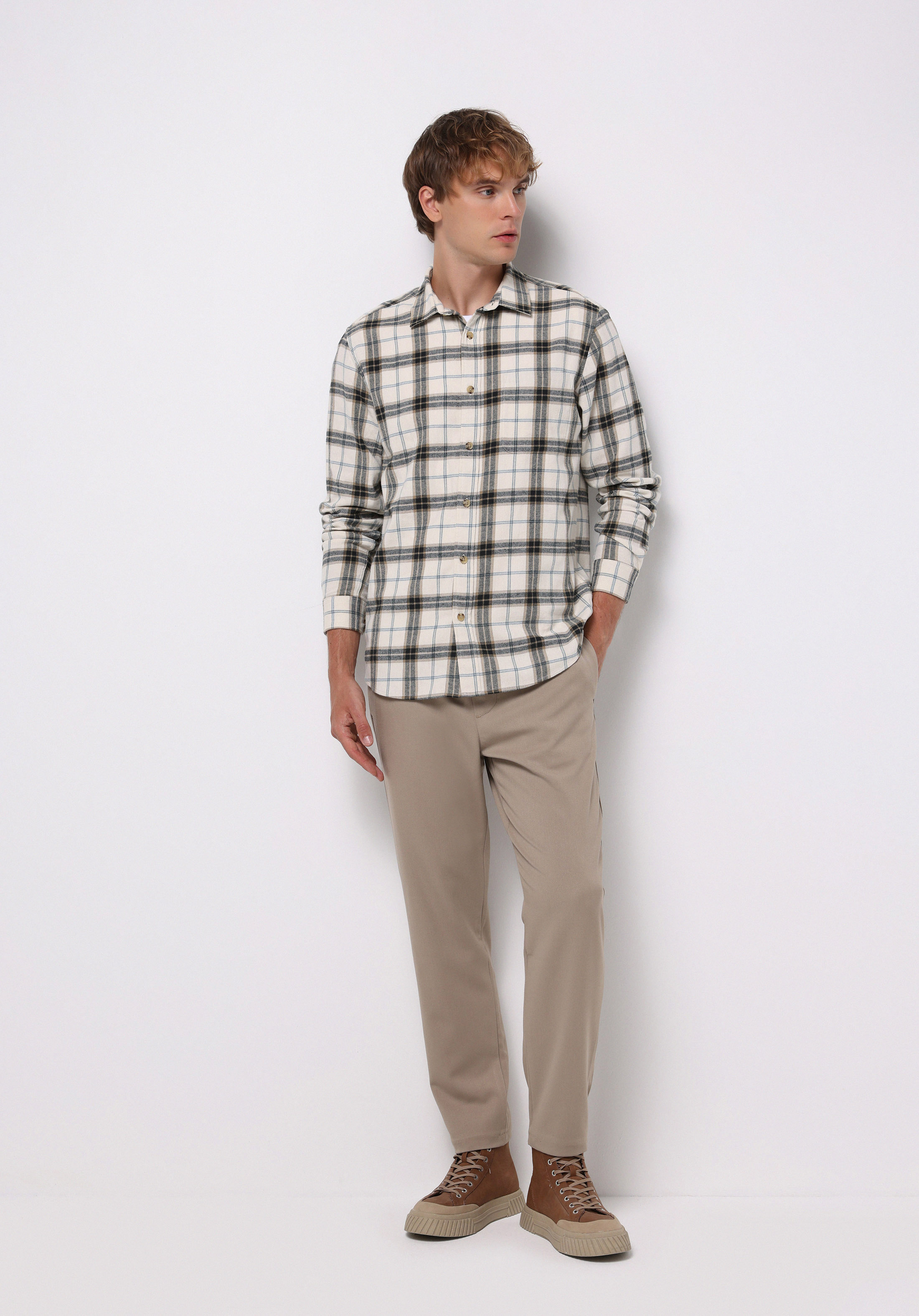 Regular Fit Orta Bel Düz Paça Erkek Bej  Pantolon