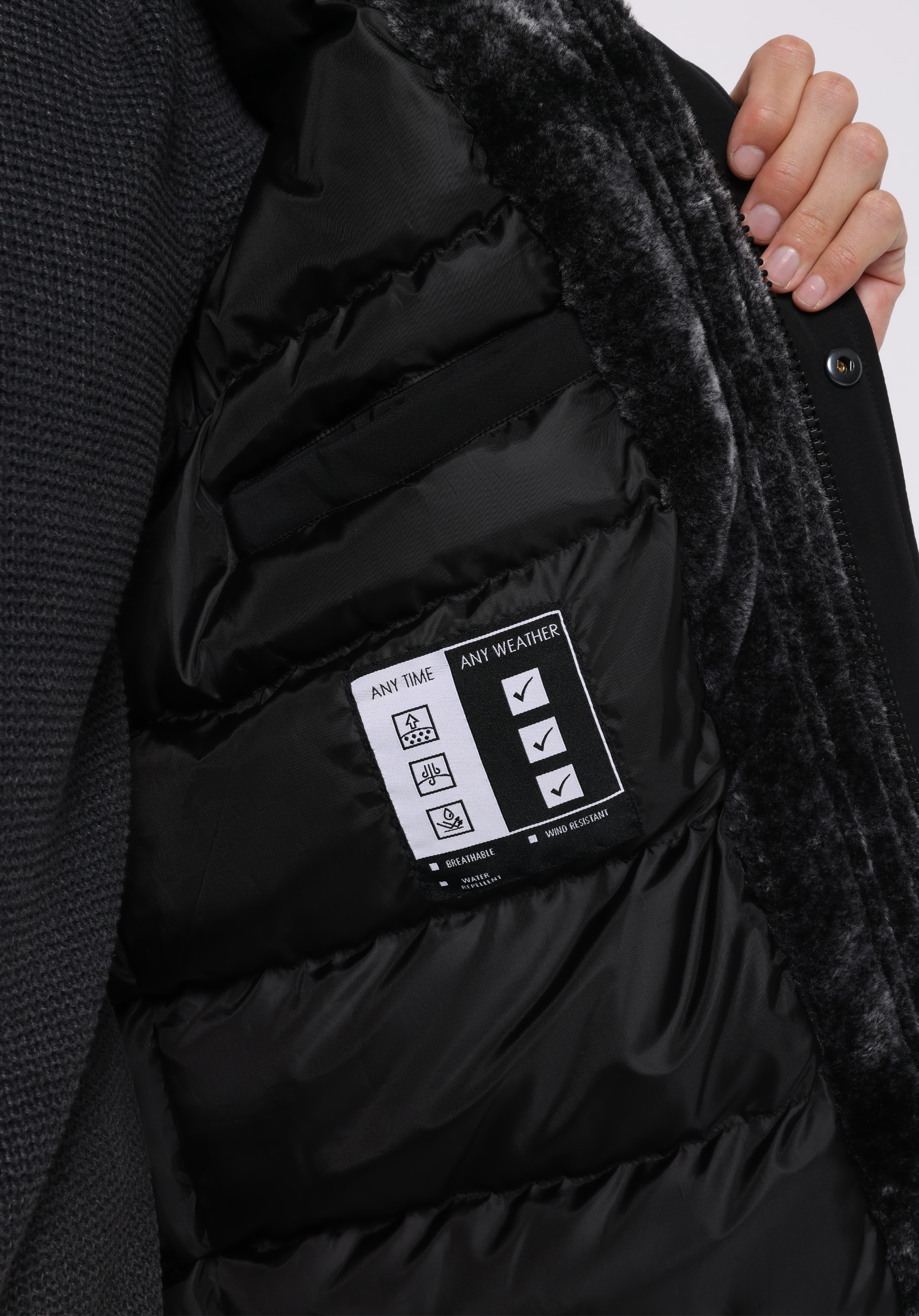 Regular Fit     Erkek Siyah Kaban