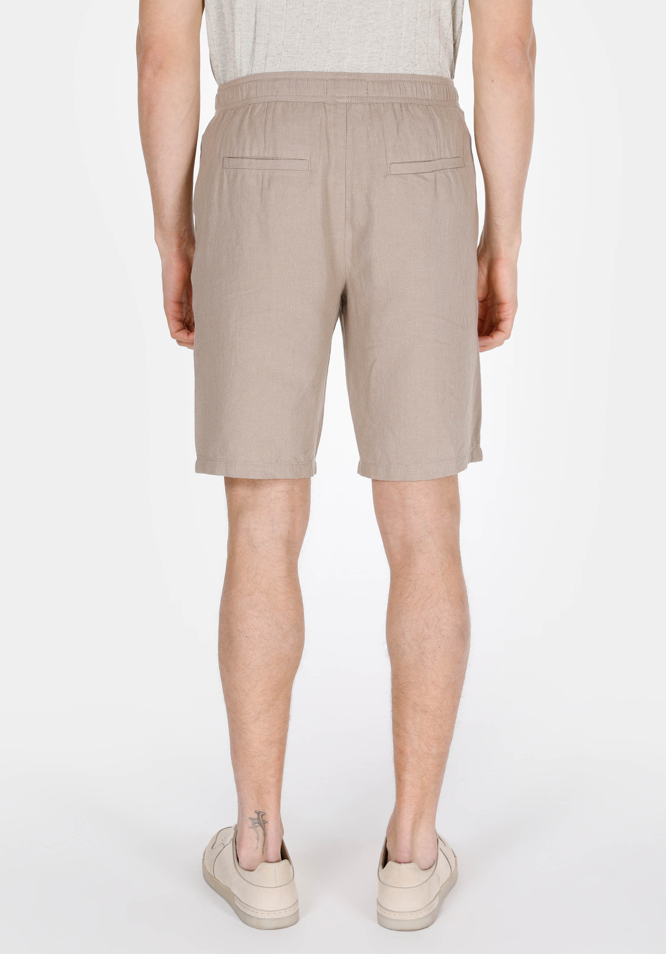 Regular Fit Orta Bel Düz Erkek Bej Şort