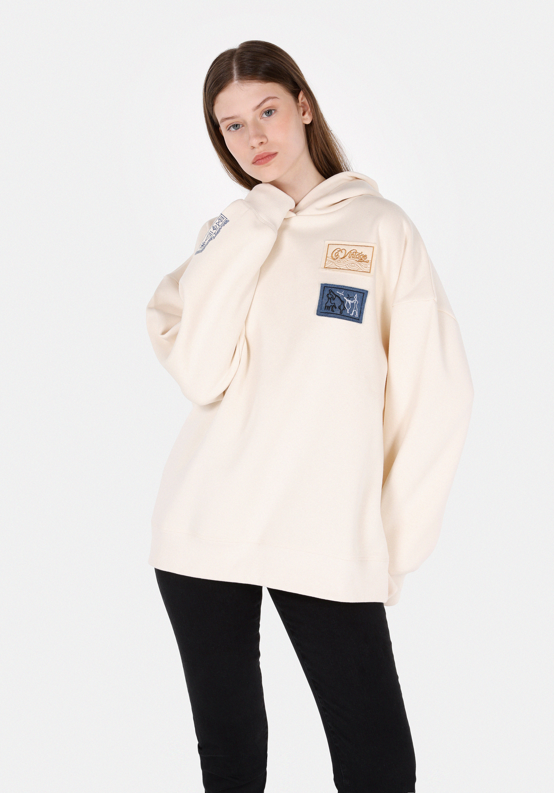 Regular Fit Kapüşonlu Nakışlı Kadın Ekru Sweatshirt