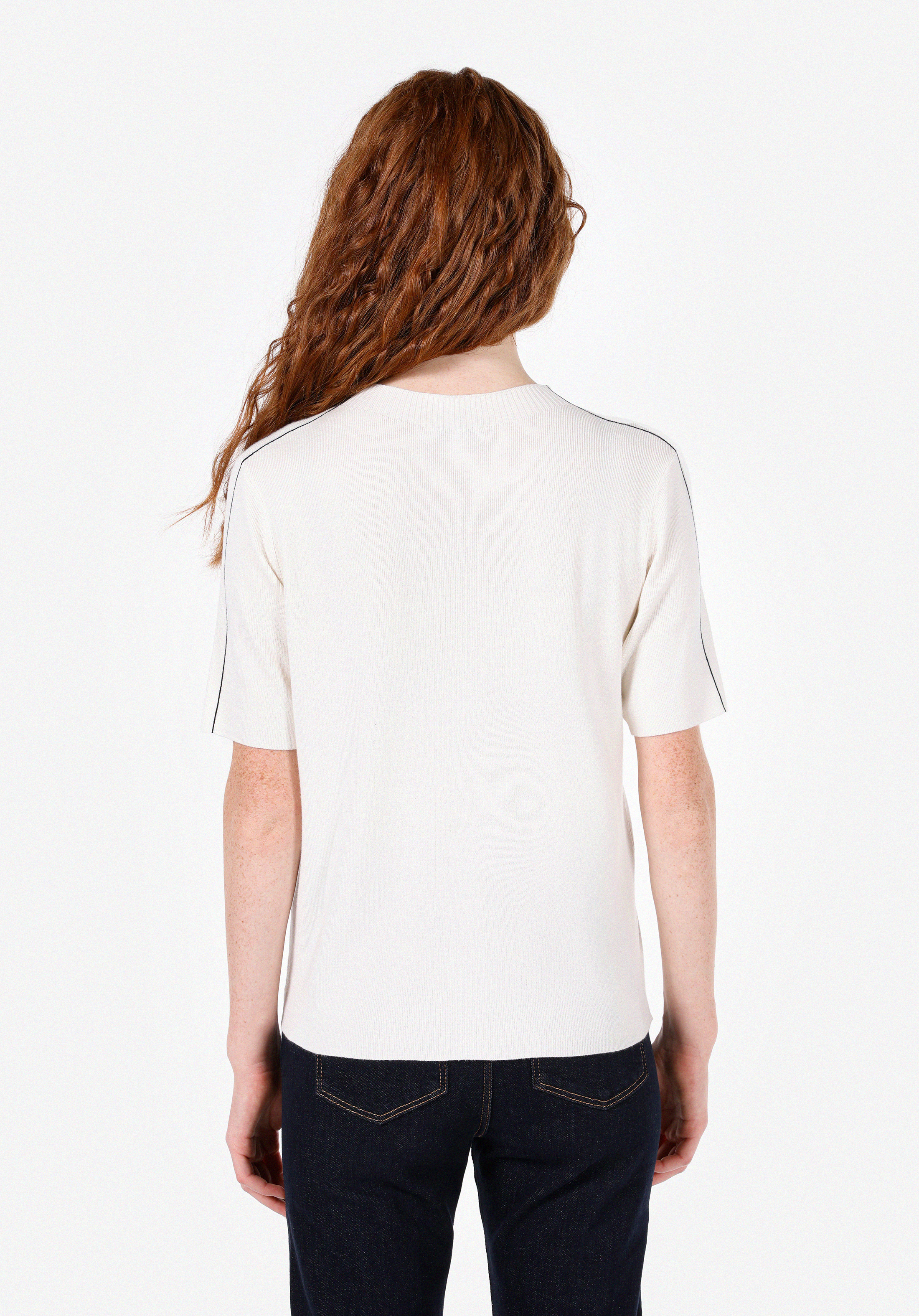 Slim Fit Dik Yaka  Kadın Ekru Kısa Kol Kazak