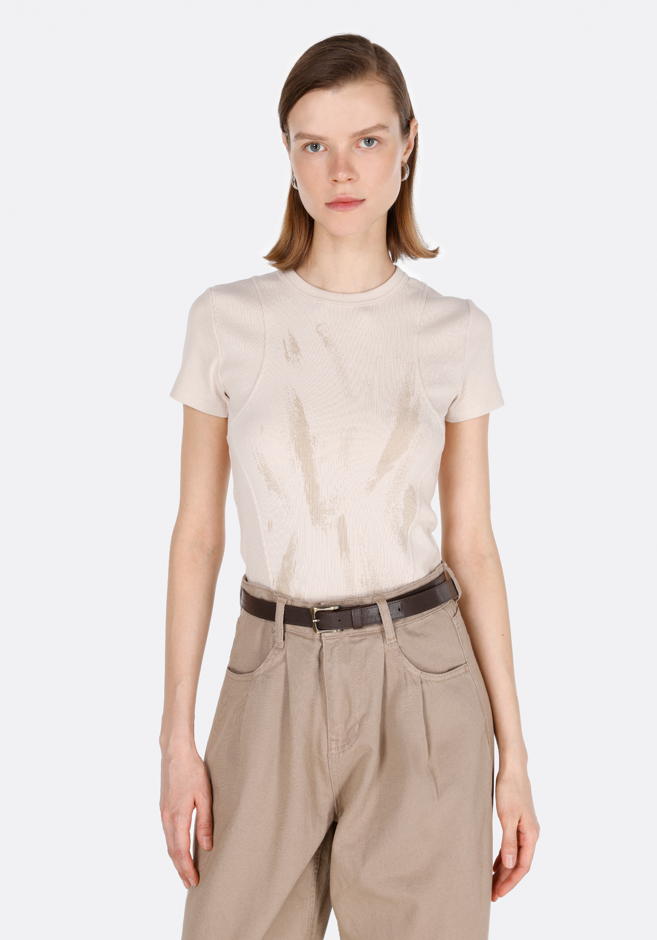 Slim Fit   Kadın Bej Kısa Kol Tişört