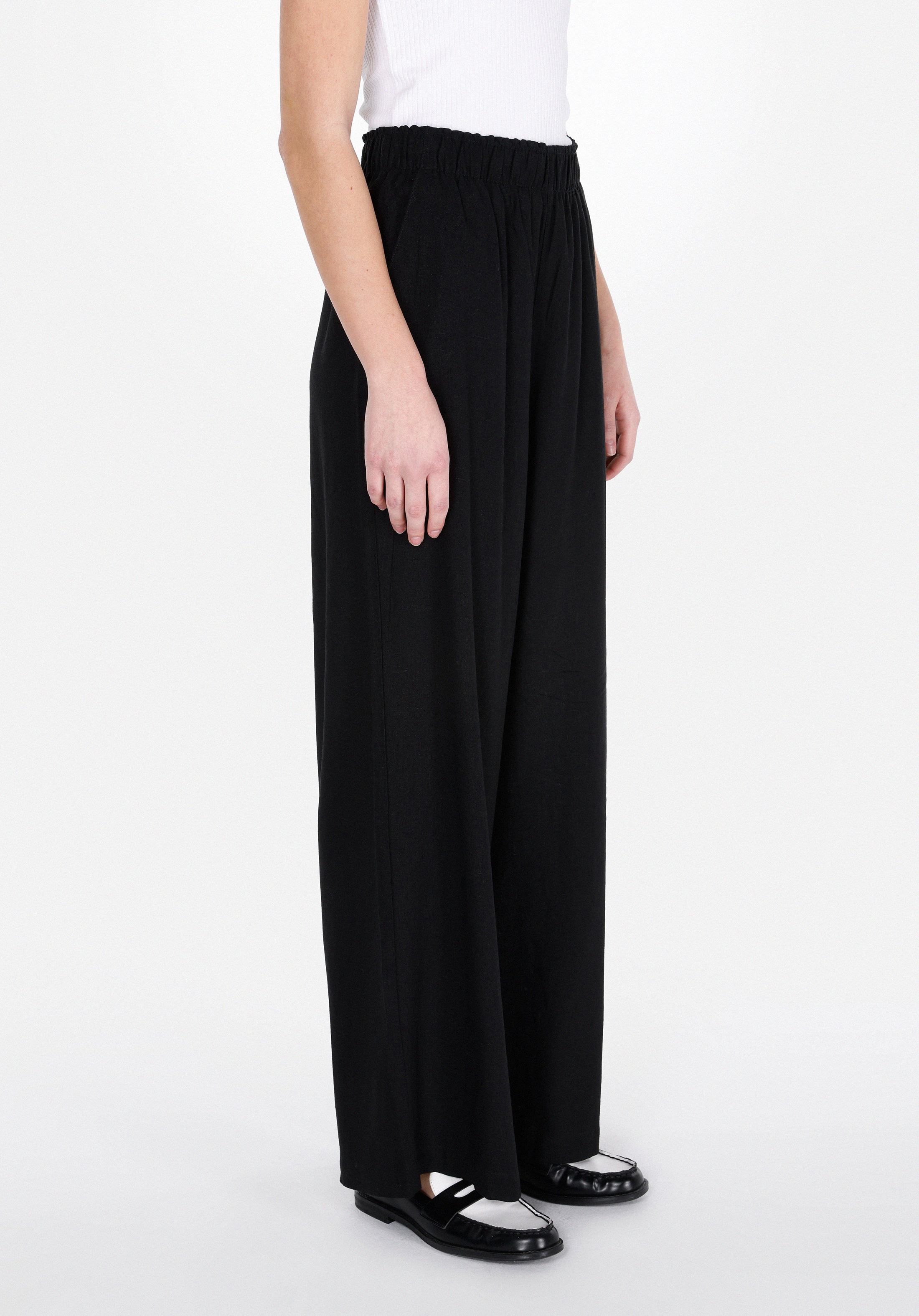 Regular Fit Yüksel Bel Geniş Paça Kadın Siyah  Pantolon