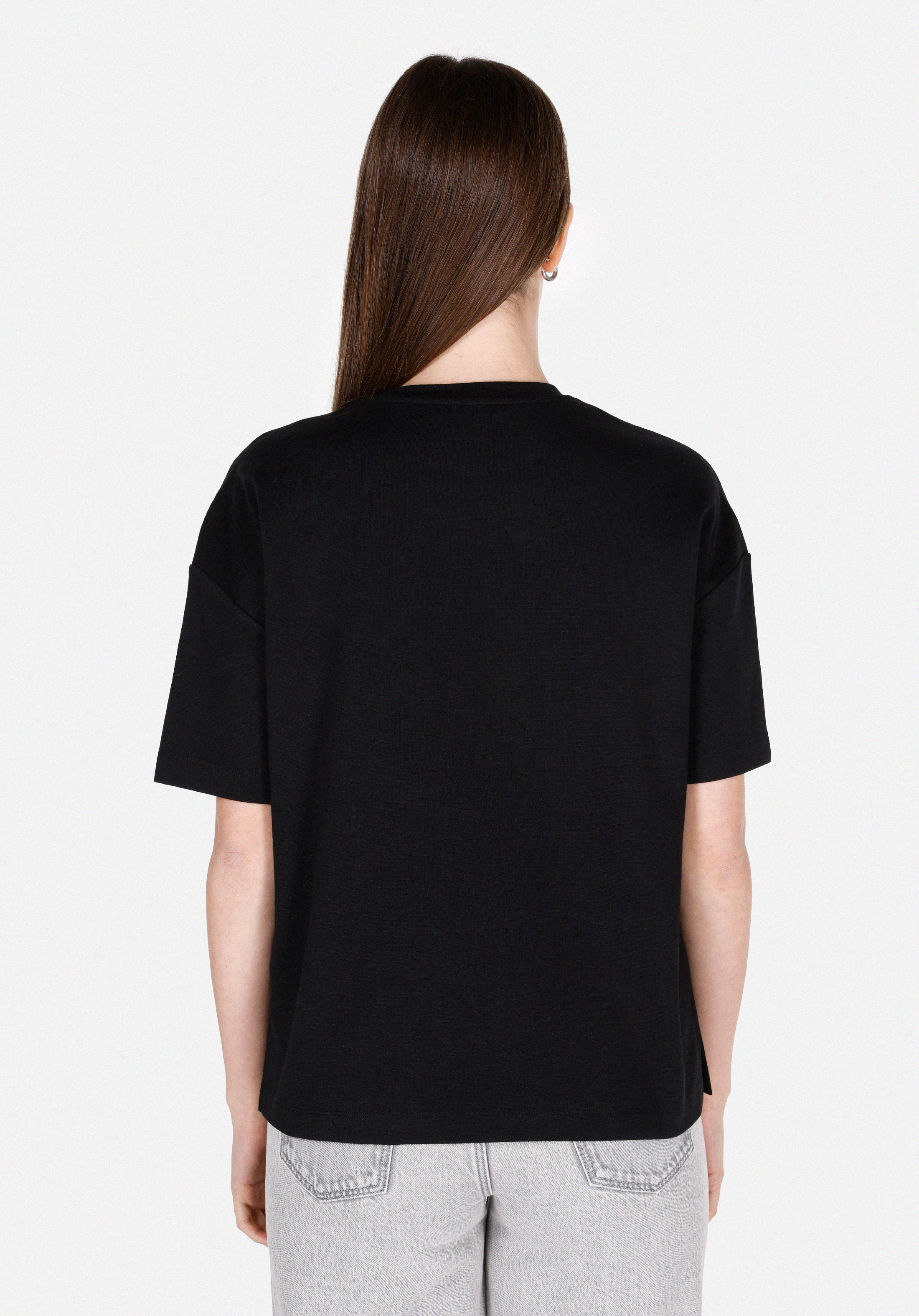 Regular Fit Yuvarlak Yaka Nakışlı Kadın Siyah Kısa Kol Tişört