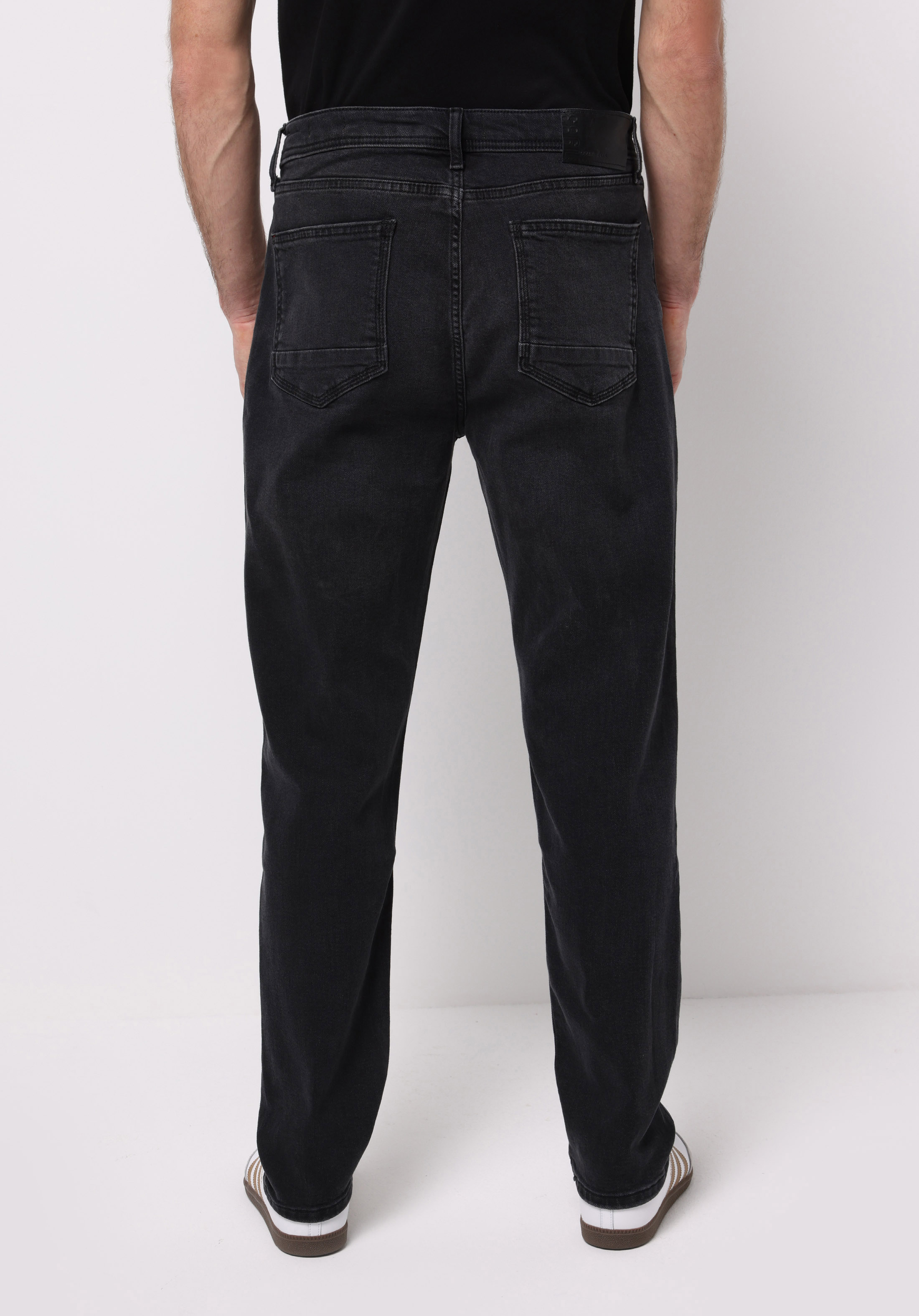 Regular Fit   Erkek Siyah Jean Pantolon