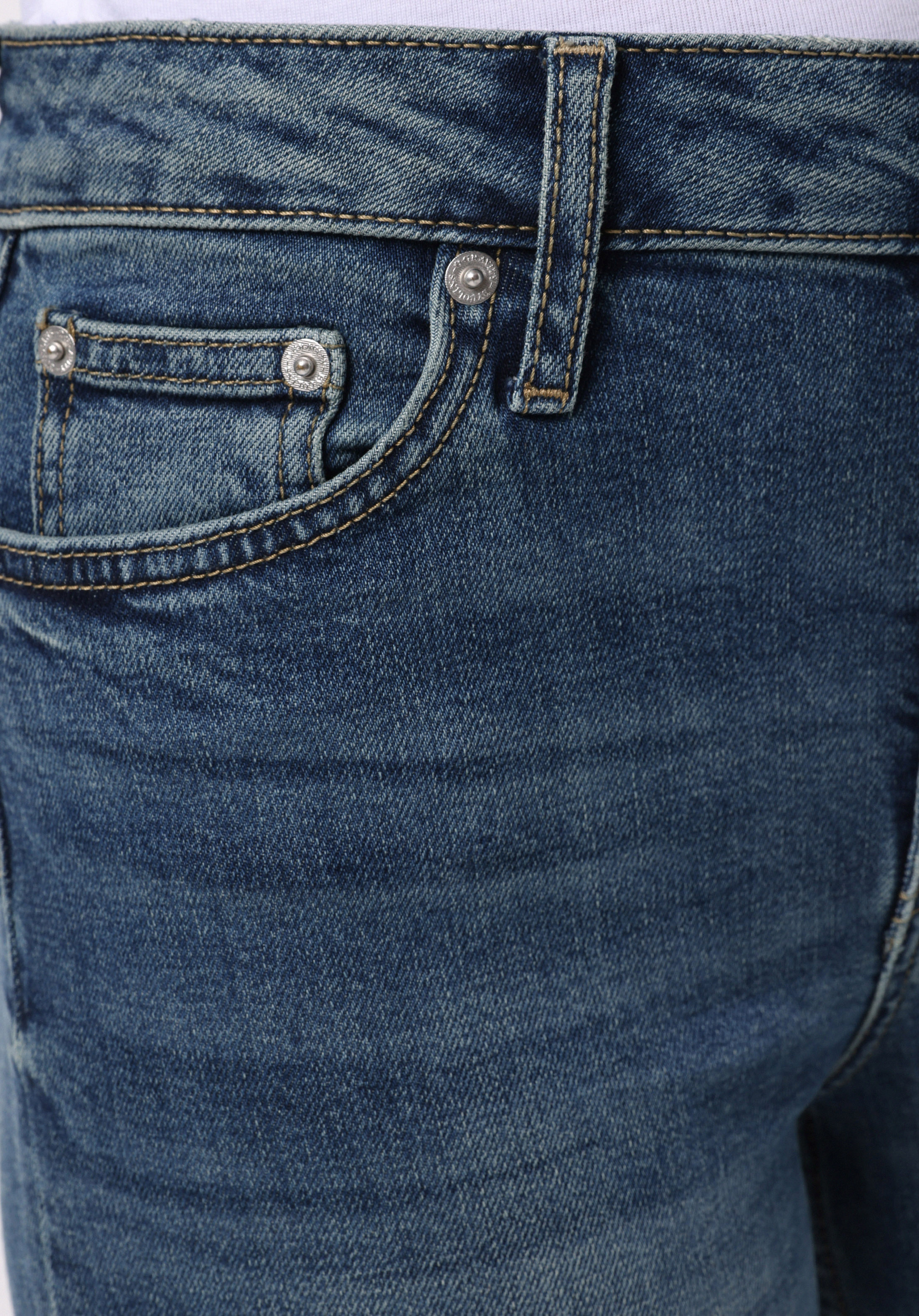 Regular Fit   Kadın Denim Jean Pantolon