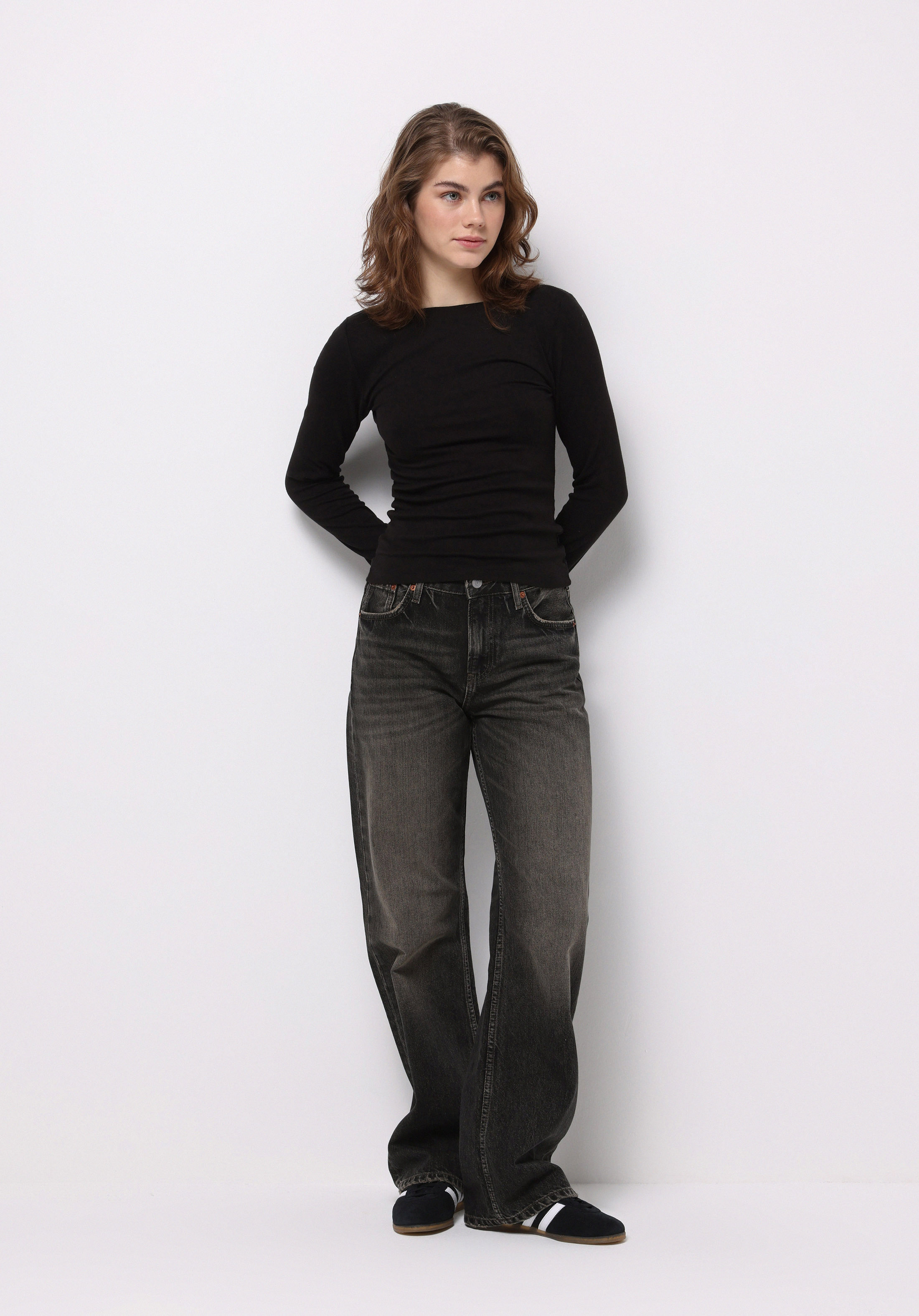 Straight Fit   Kadın Siyah Jean Pantolon