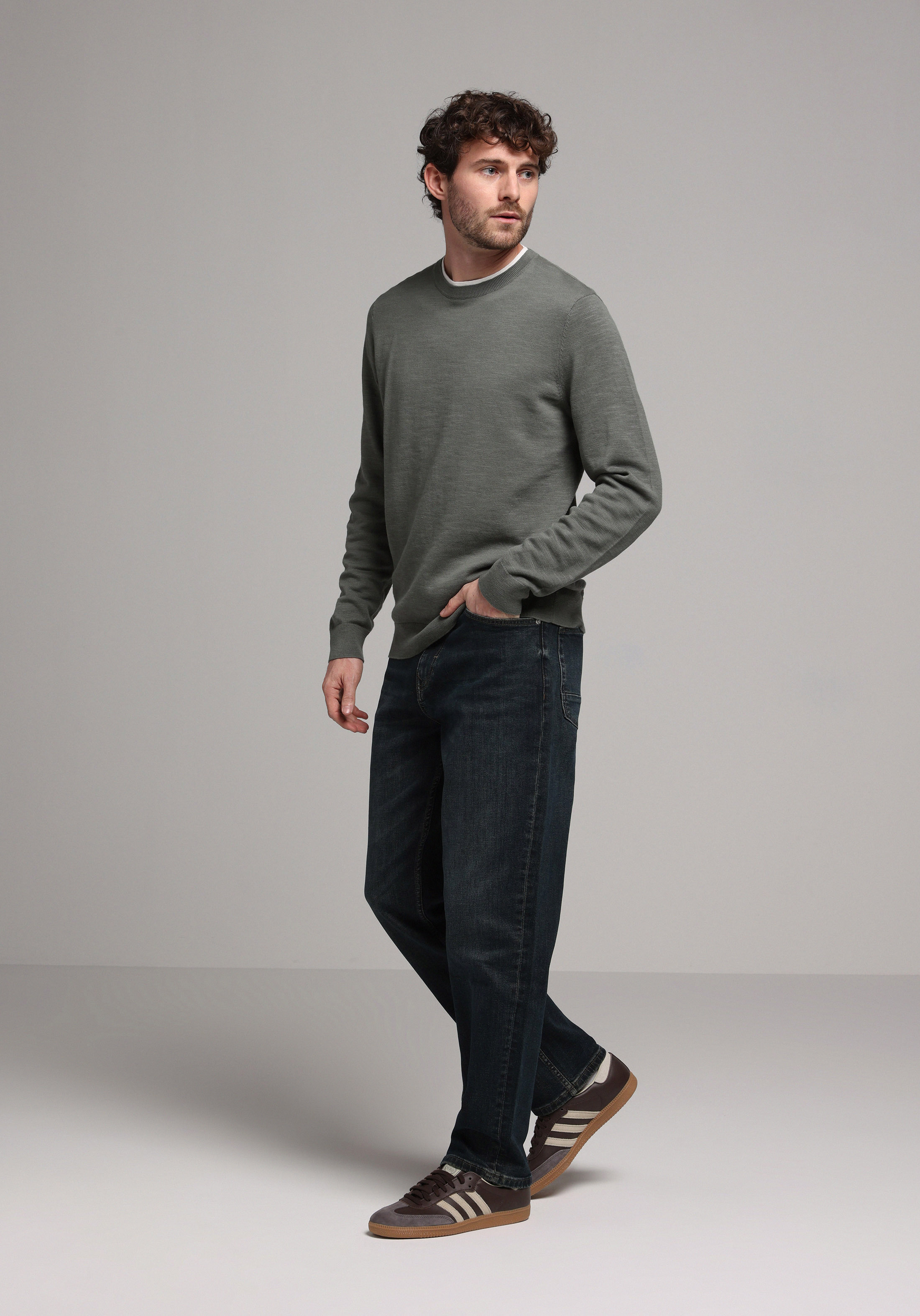 Regular Fit Yuvarlak Yaka Jakarlı Erkek Yeşil Kazak