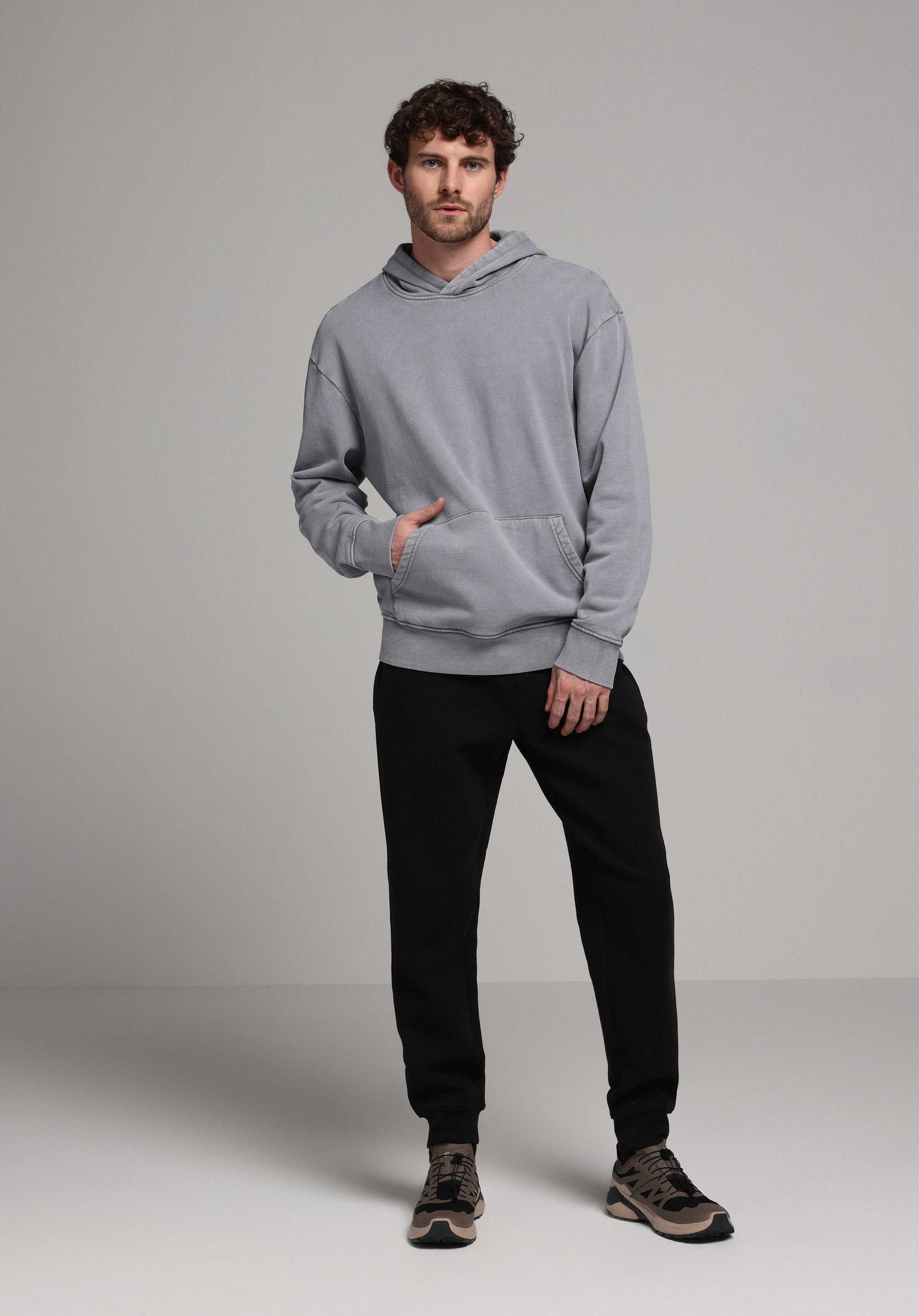 Comfort Fit   Erkek Gri Sweatshirt