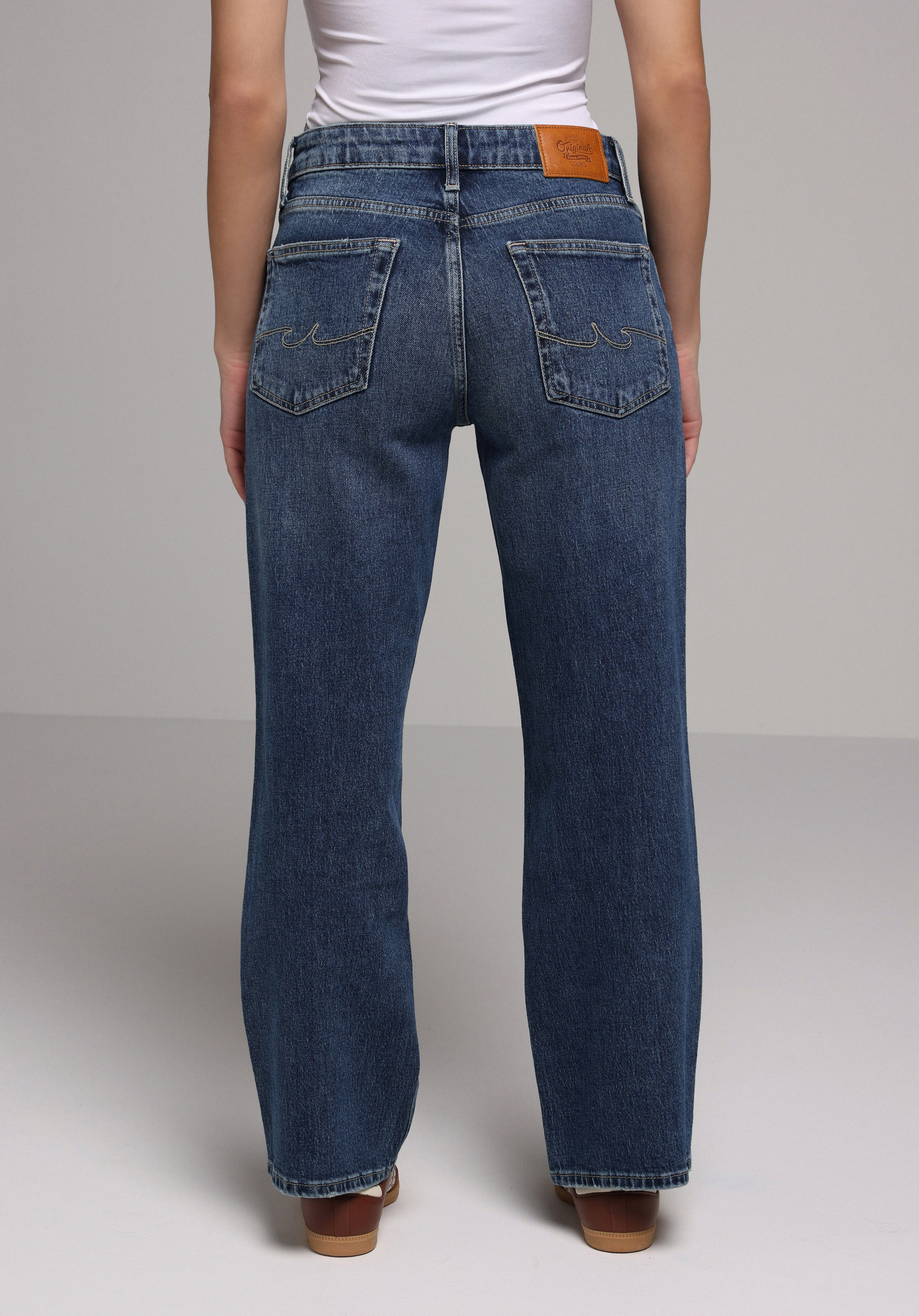 Straight Fit   Kadın İndigo Jean Pantolon