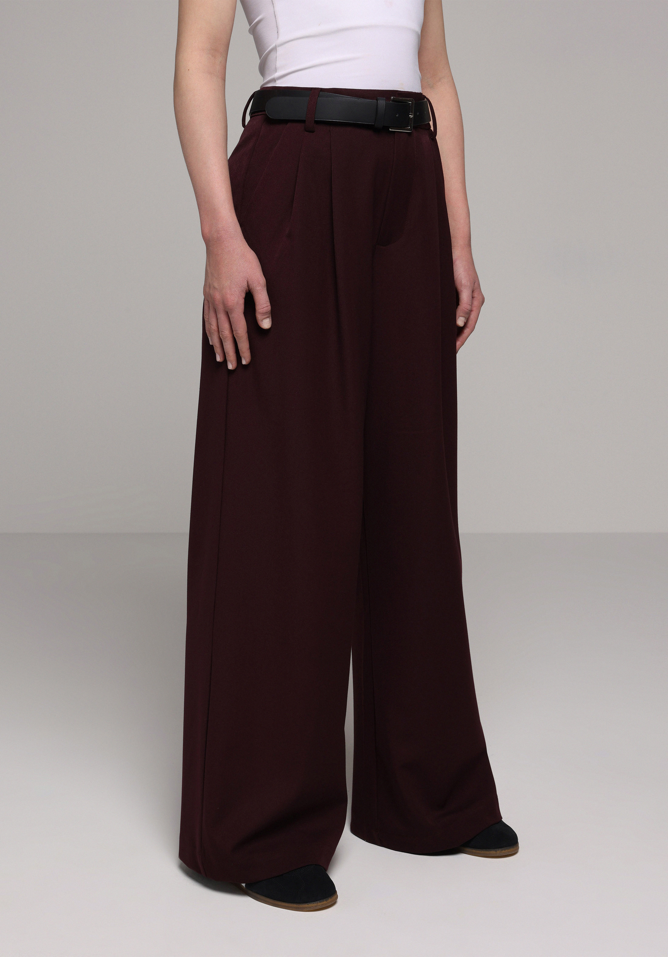 Regular Fit Yüksel Bel Geniş Paça Kadın Bordo  Pantolon