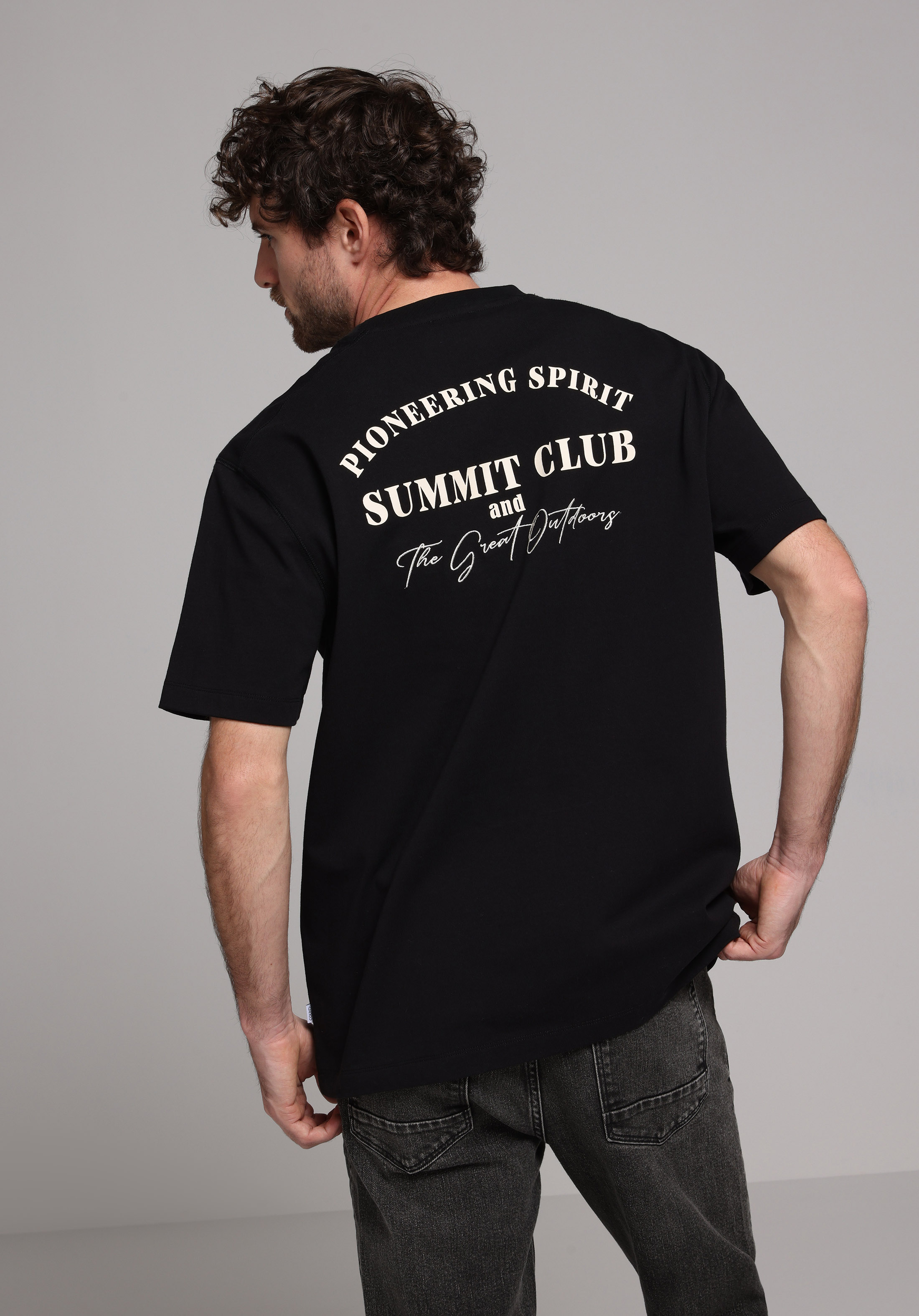 Comfort Fit Yuvarlak Yaka Düz Erkek Siyah Kısa Kol Tişört