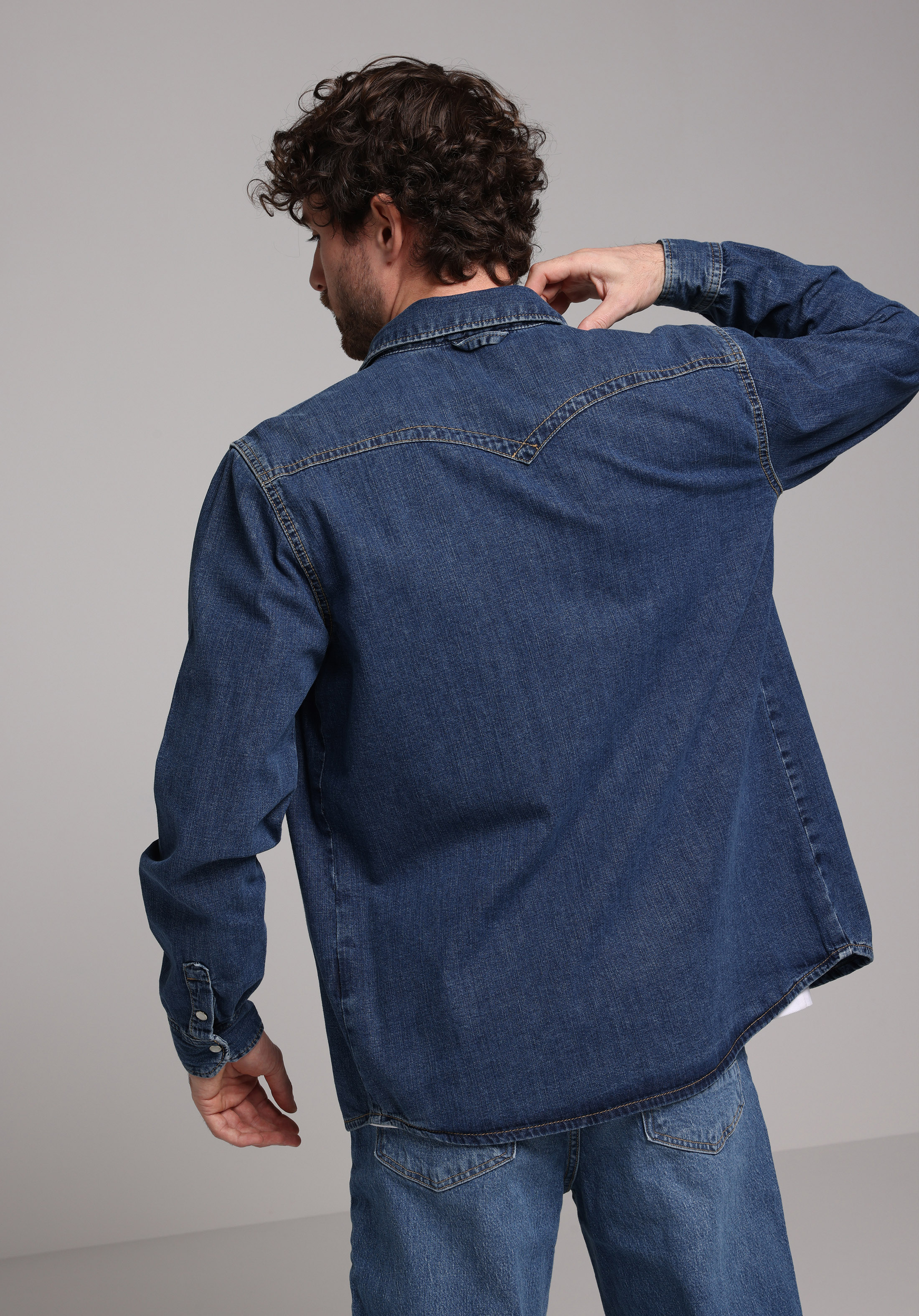 Regular Fit Klasik Yaka Düz Erkek Mavi Uzun Kol Gömlek