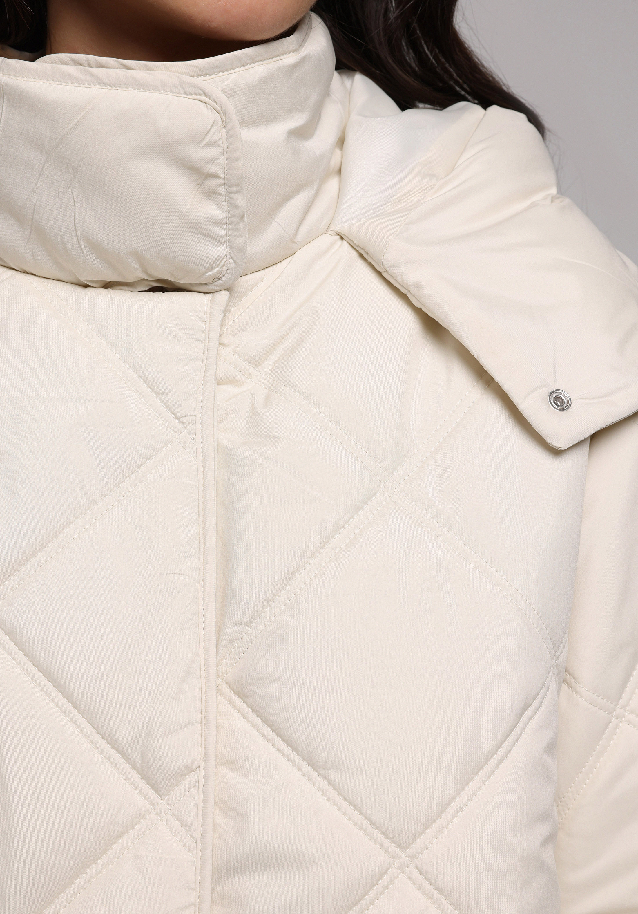 Regular Fit Kapüşonlu Fermuarlı Astarlı Suya Dayanıklı Kadın Ekru Mont