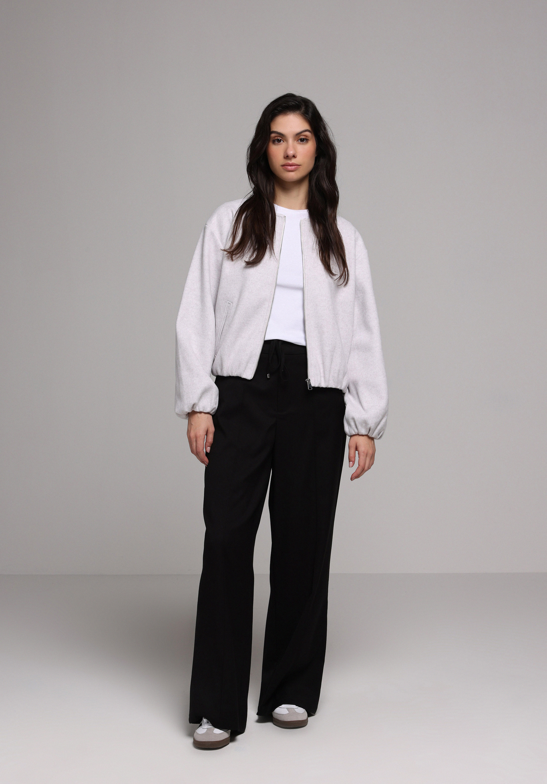 Regular Fit Yüksel Bel Geniş Paça Kadın Siyah  Pantolon