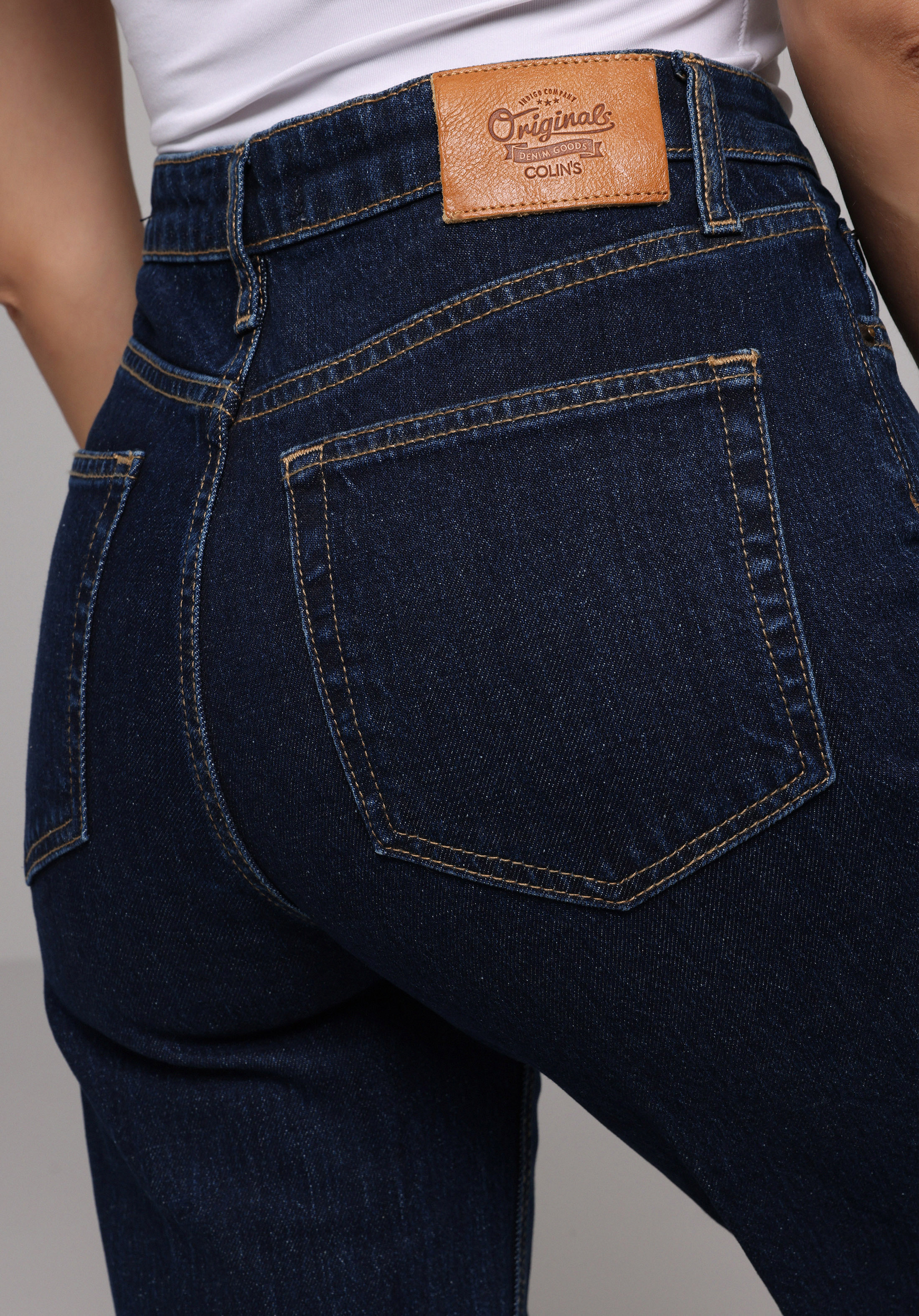 Regular Fit   Kadın Koyu İndigo Jean Pantolon