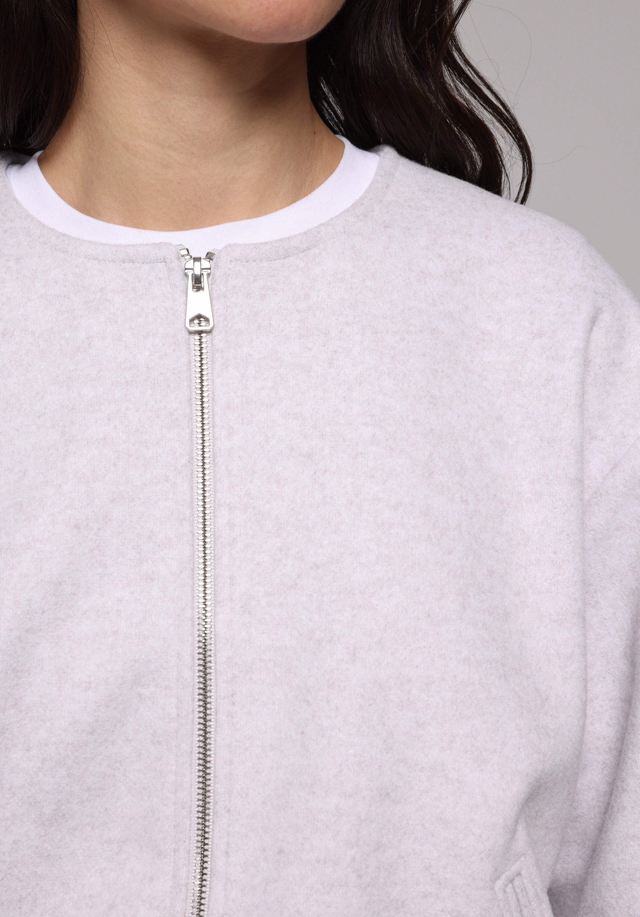 Regular Fit Yuvarlak Yaka Fermuarlı Astarlı  Kadın Ekru Ceket