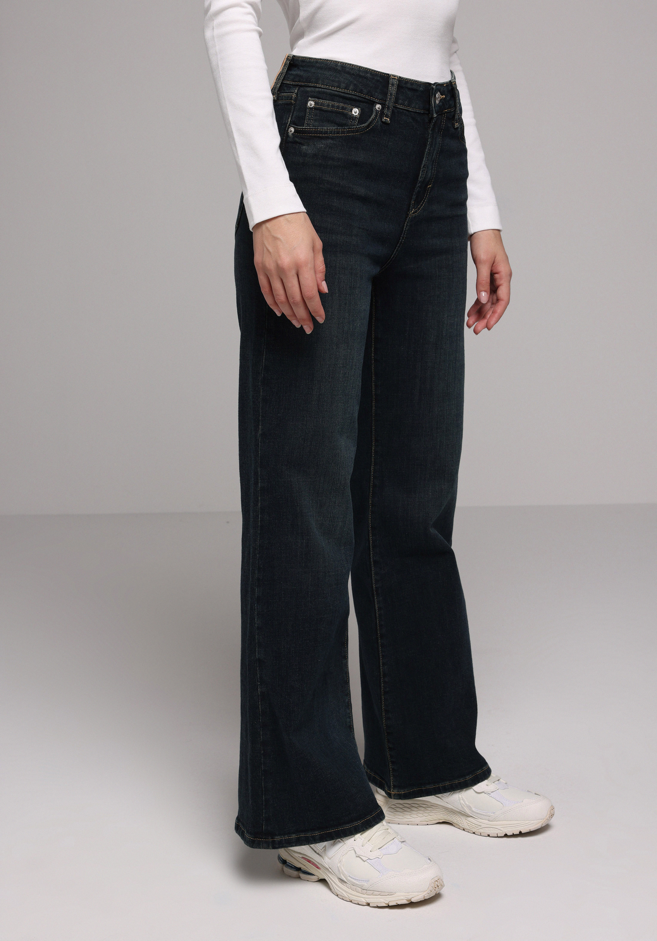 Regular Fit   Kadın Koyu İndigo Jean Pantolon